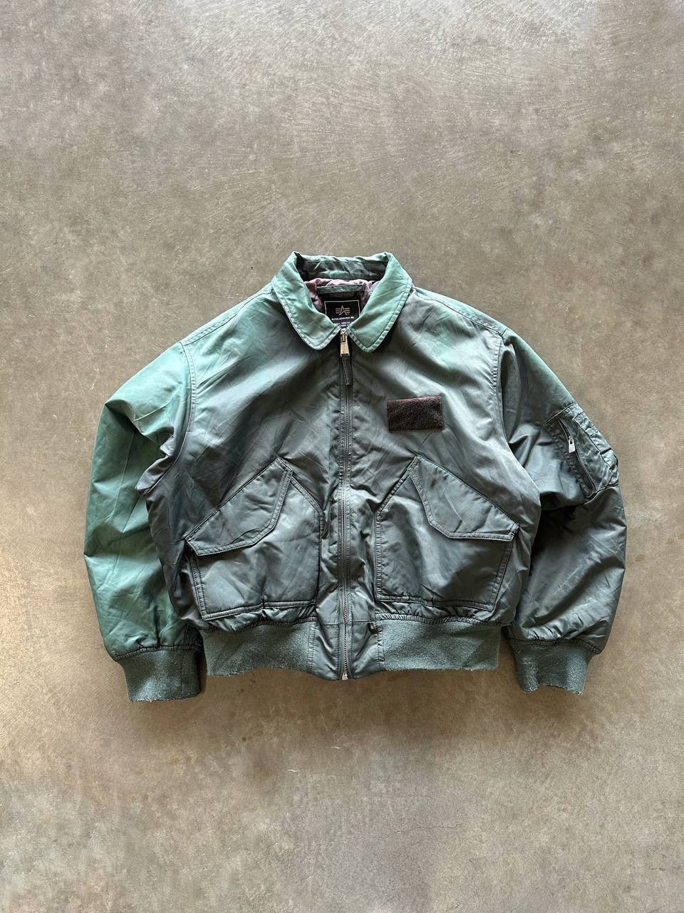 90s Alpha MA-2 bomber jacket (XL)