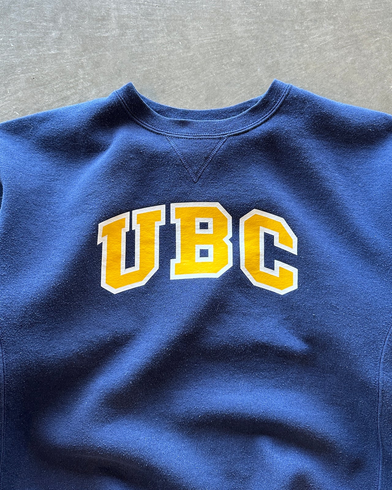 00s Russell Athletic crewneck (M)