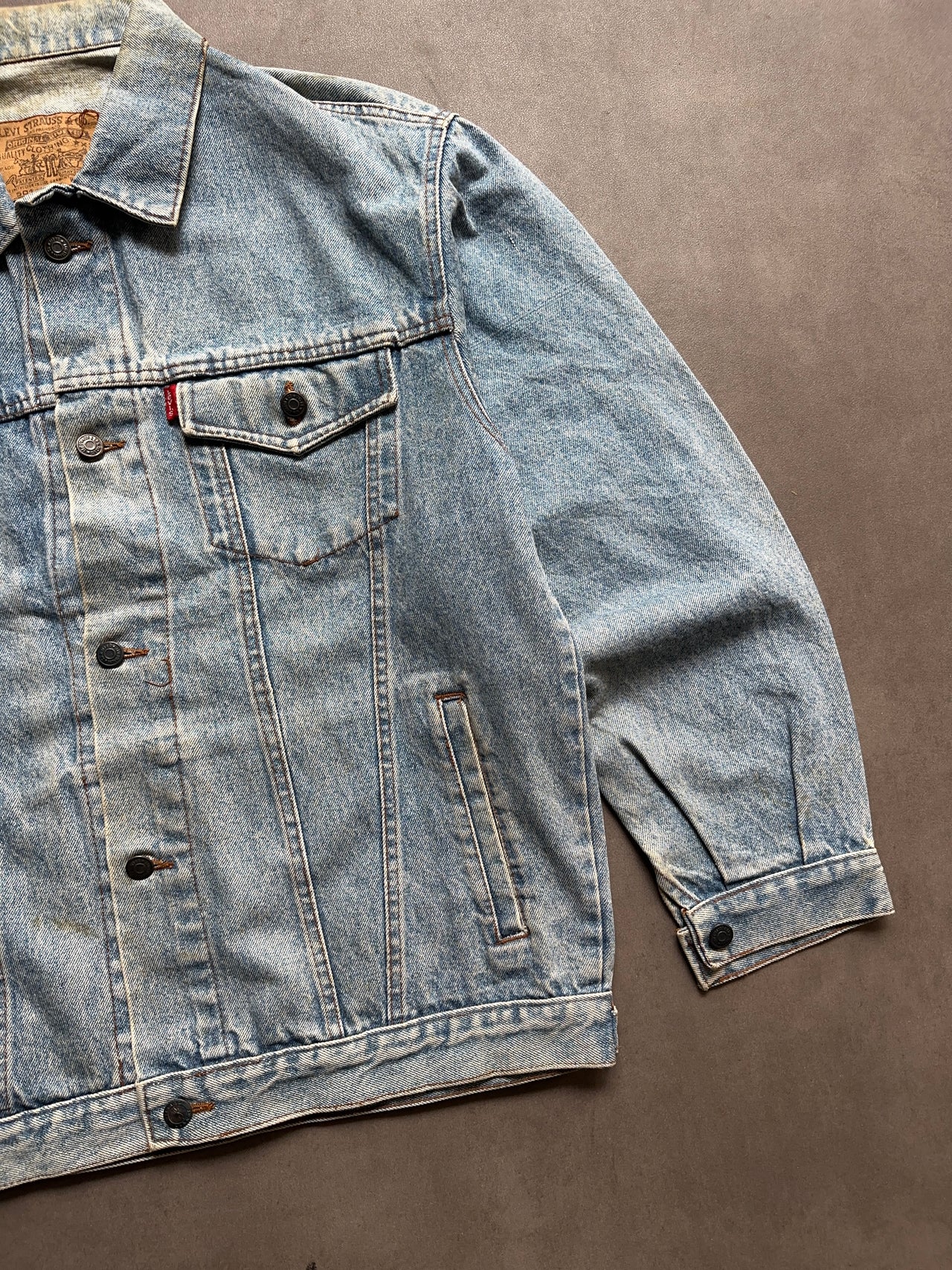 1990s Levi’s denim jacket (XL)