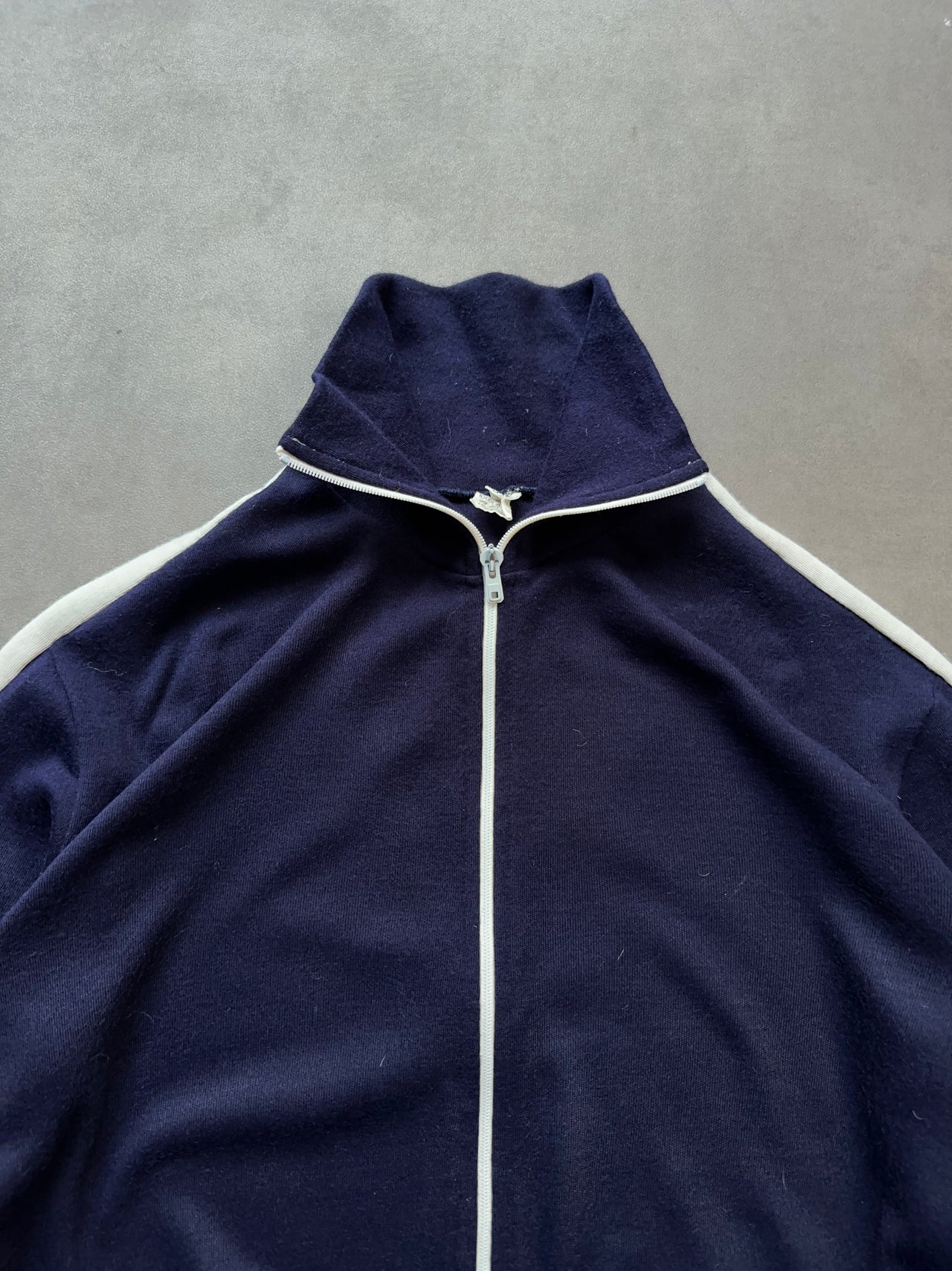 1980s tracksuit (M)