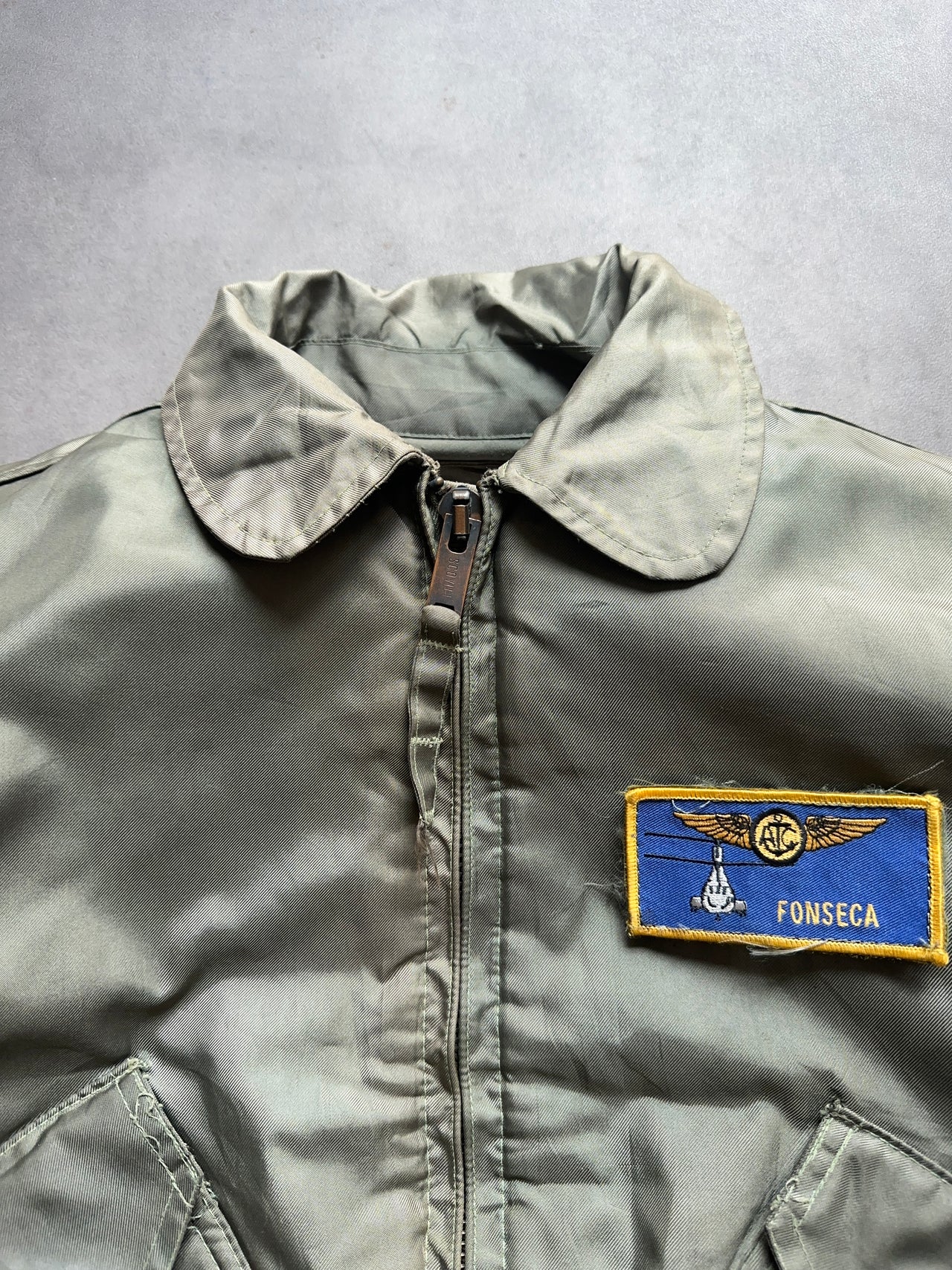 1990s CWU-45/P bomber (L)