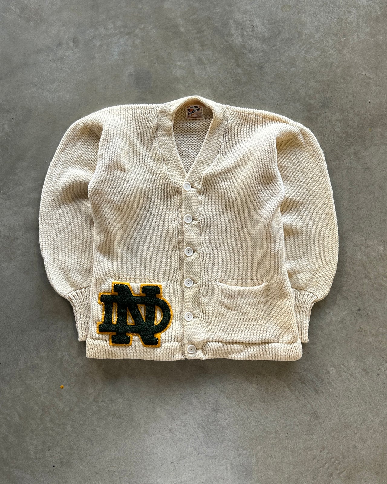 1970s Letterman cardigan (M)
