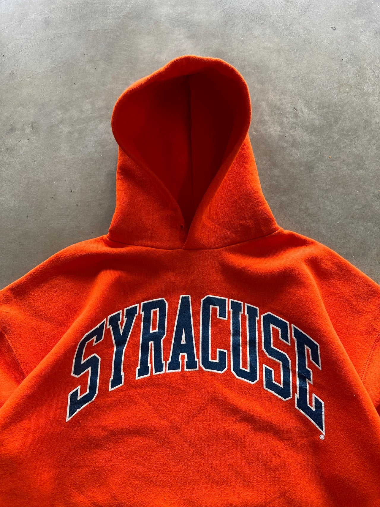 2000s Russel Athletic hoodie (XL)