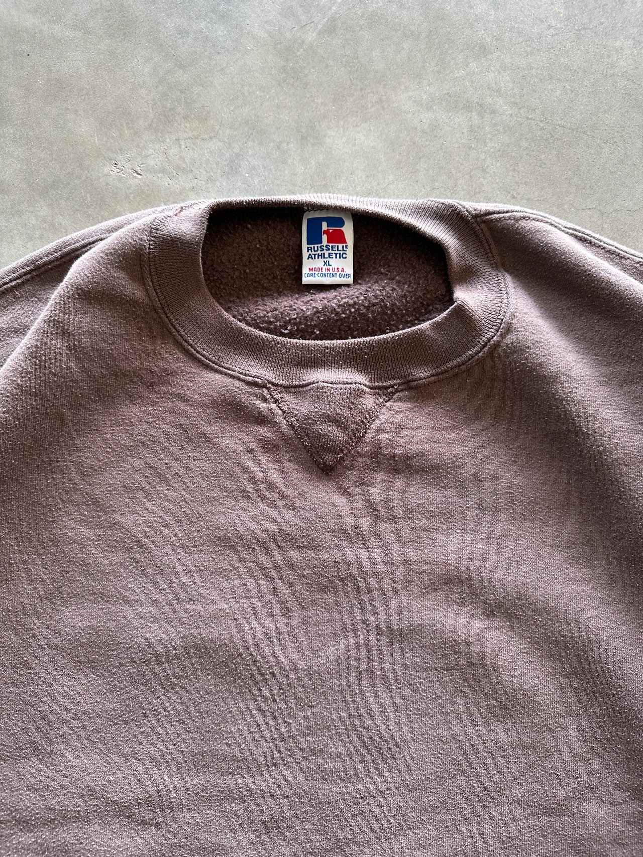 1990s Russell Athletic crewneck (XL)