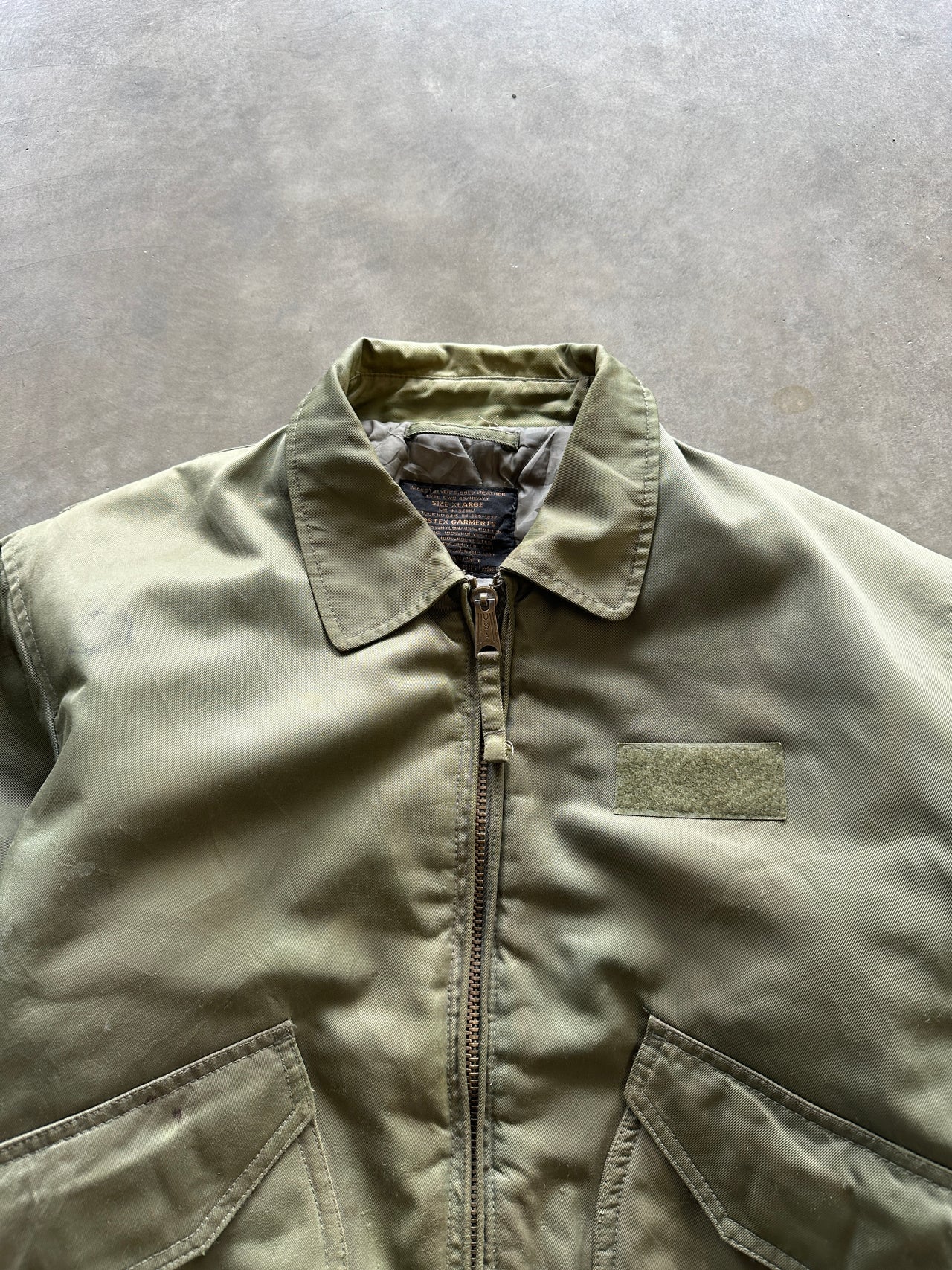 1990s MA2 bomber jacket (XL)