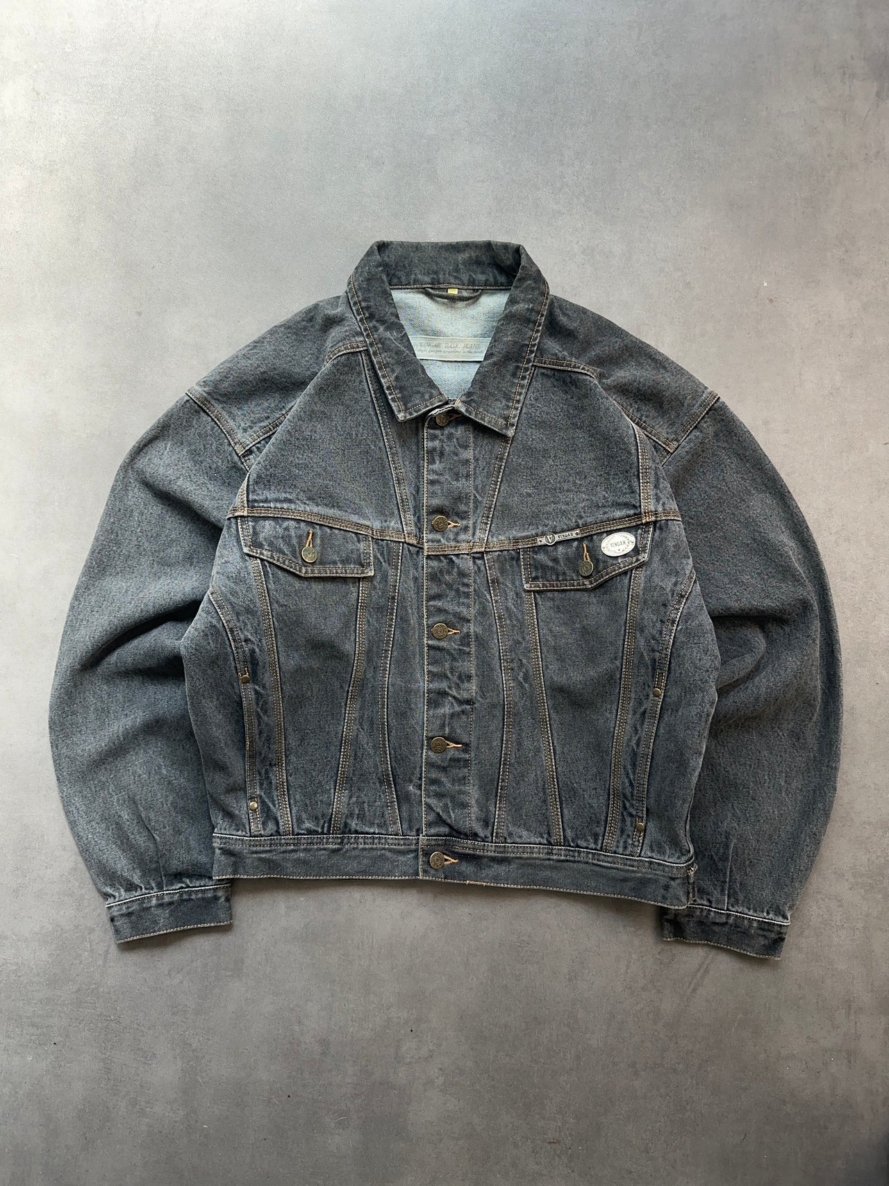 1990s Black Denim Jacket (L)