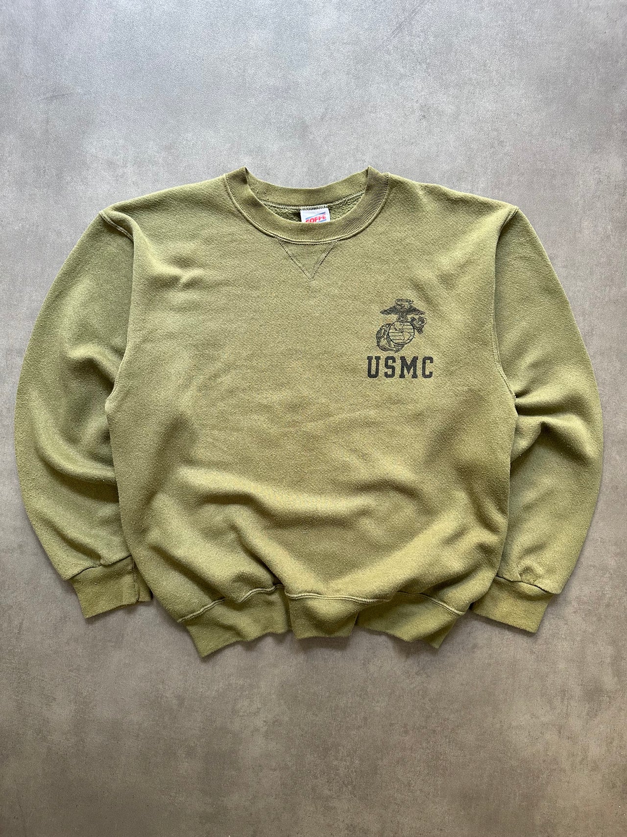 2000s USMC crewneck (M)