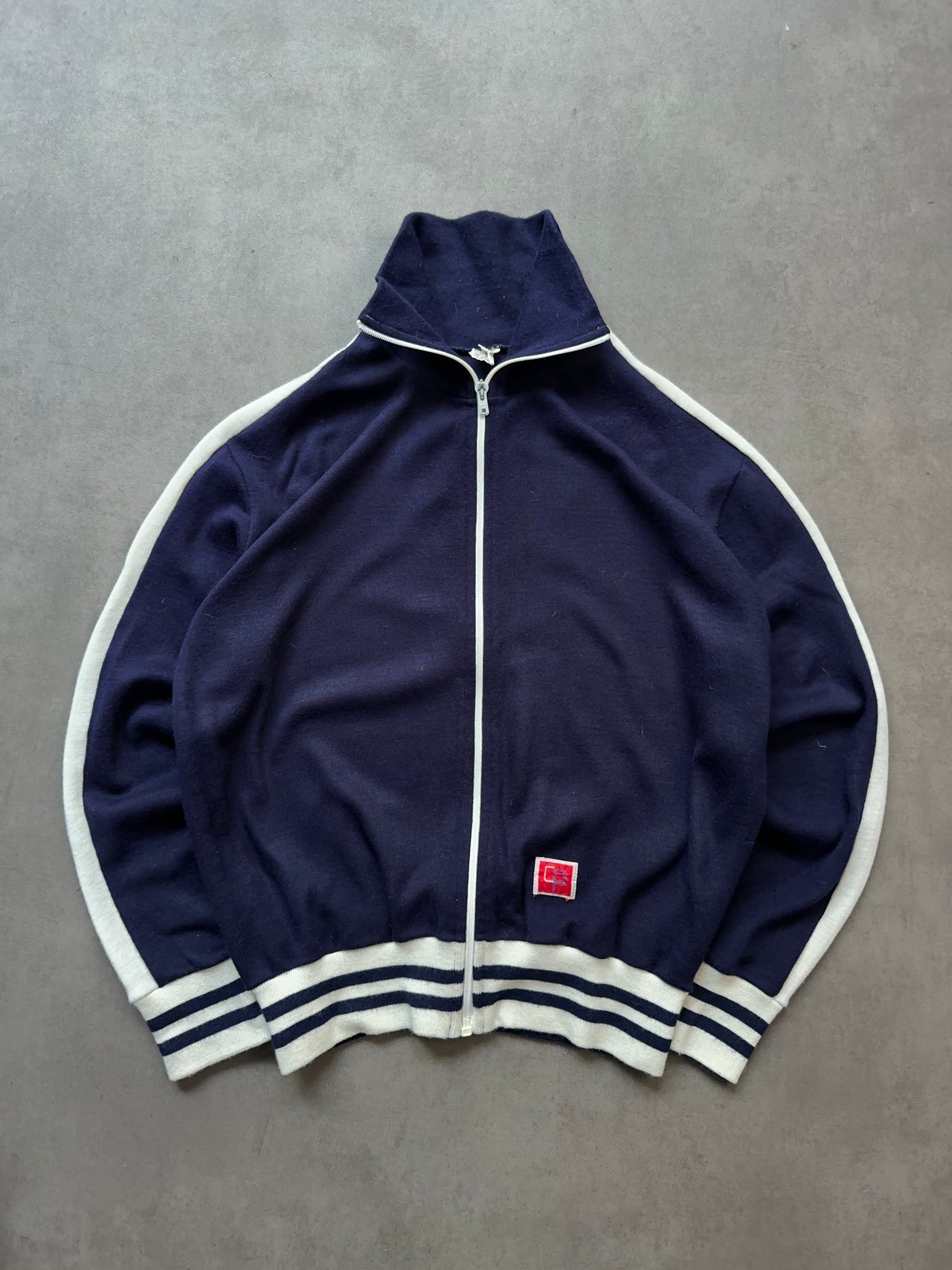 1980s tracksuit (M)
