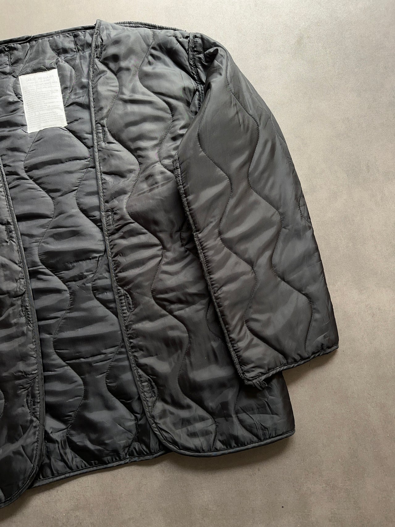 2000s Black liner (M)