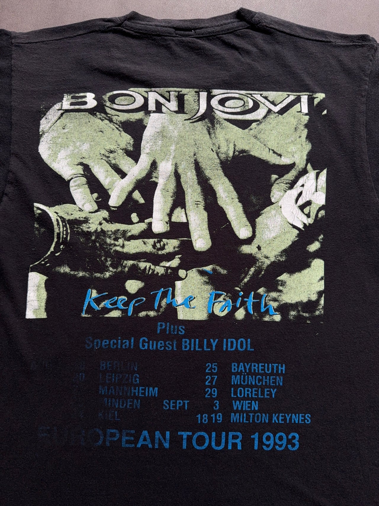 1990s Bon Jovi tour tee (M)