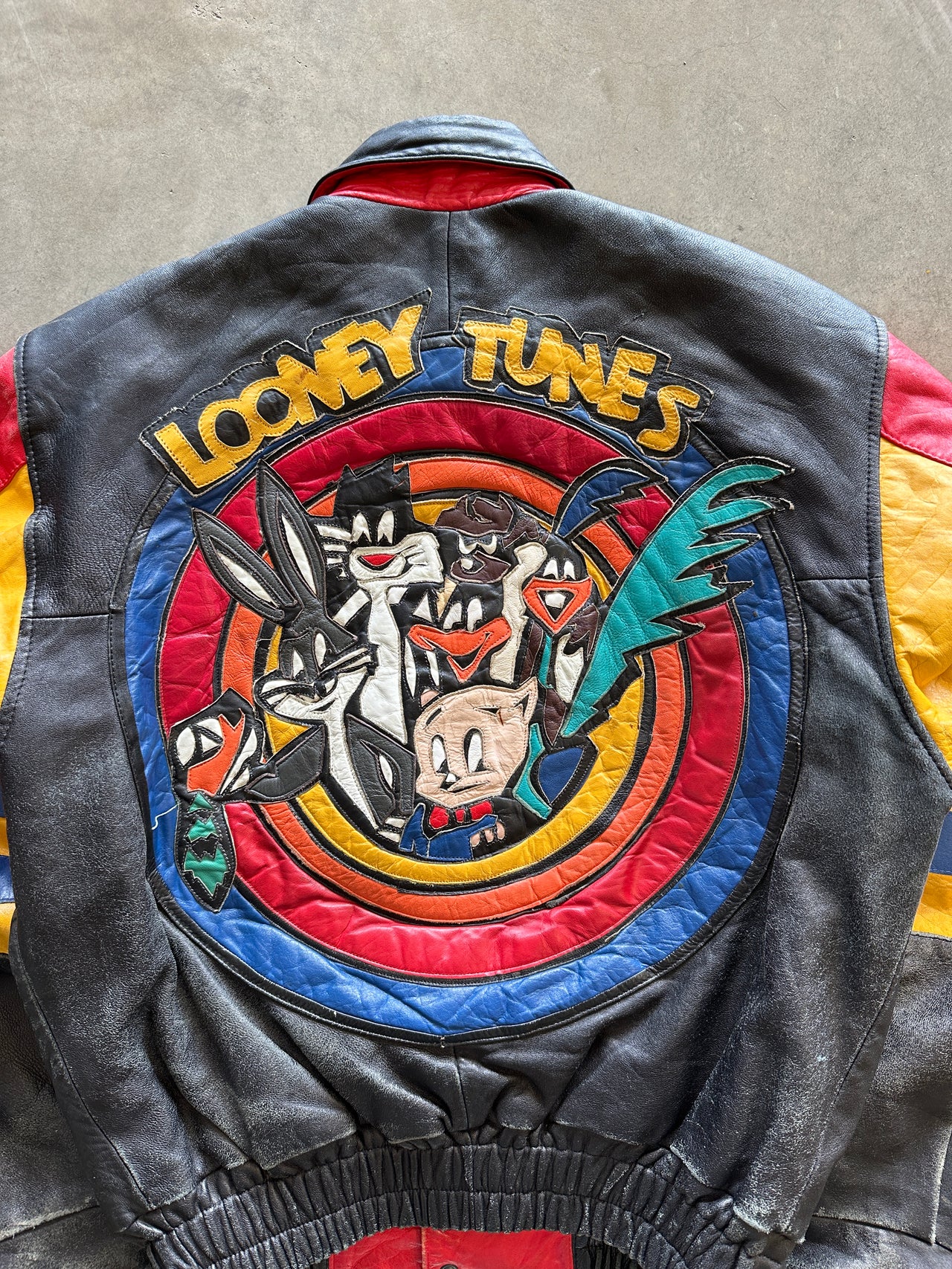 1990s Looney Tunes leather Jacket (M)
