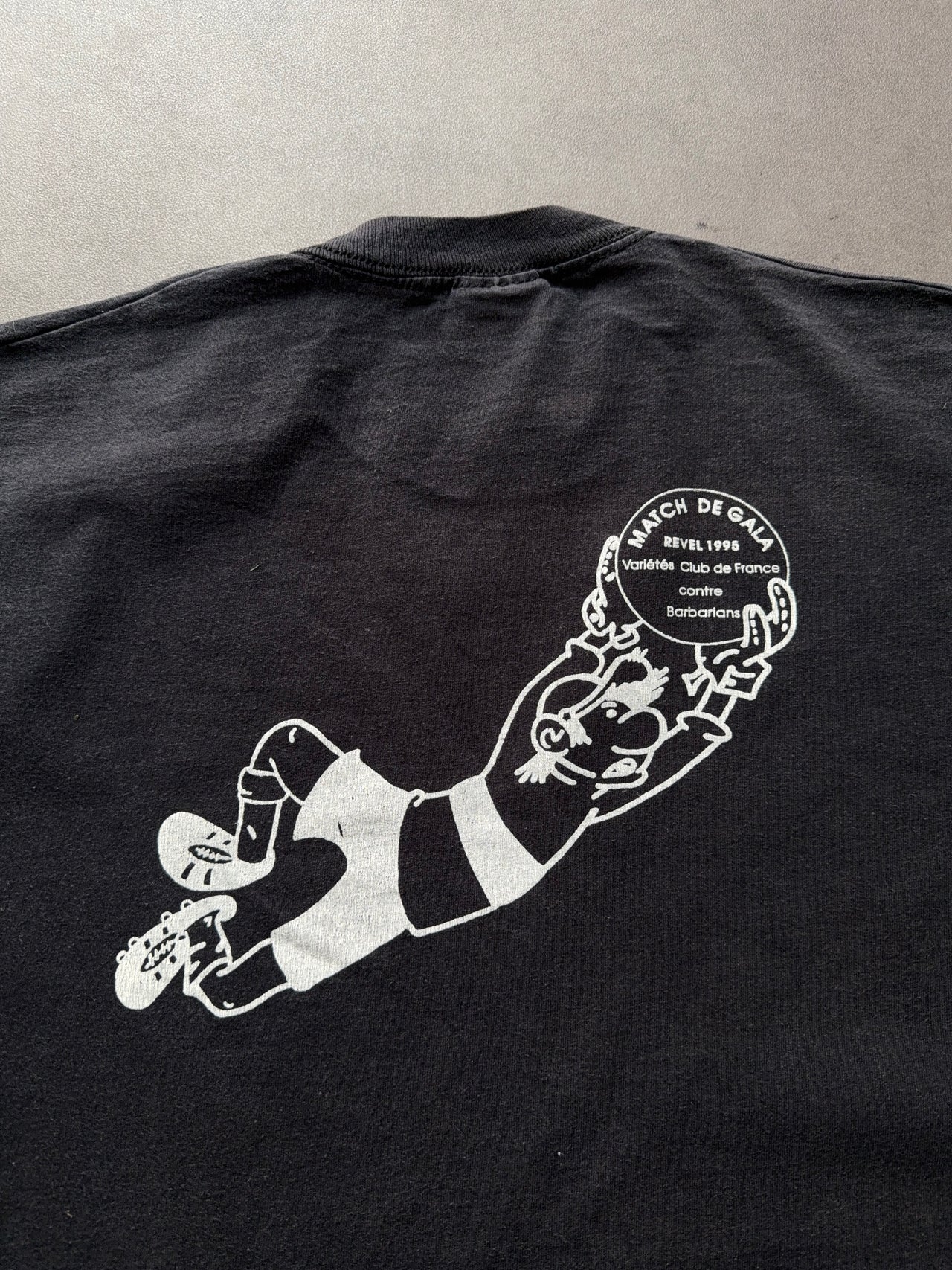 1990s football association faded tee (XL)