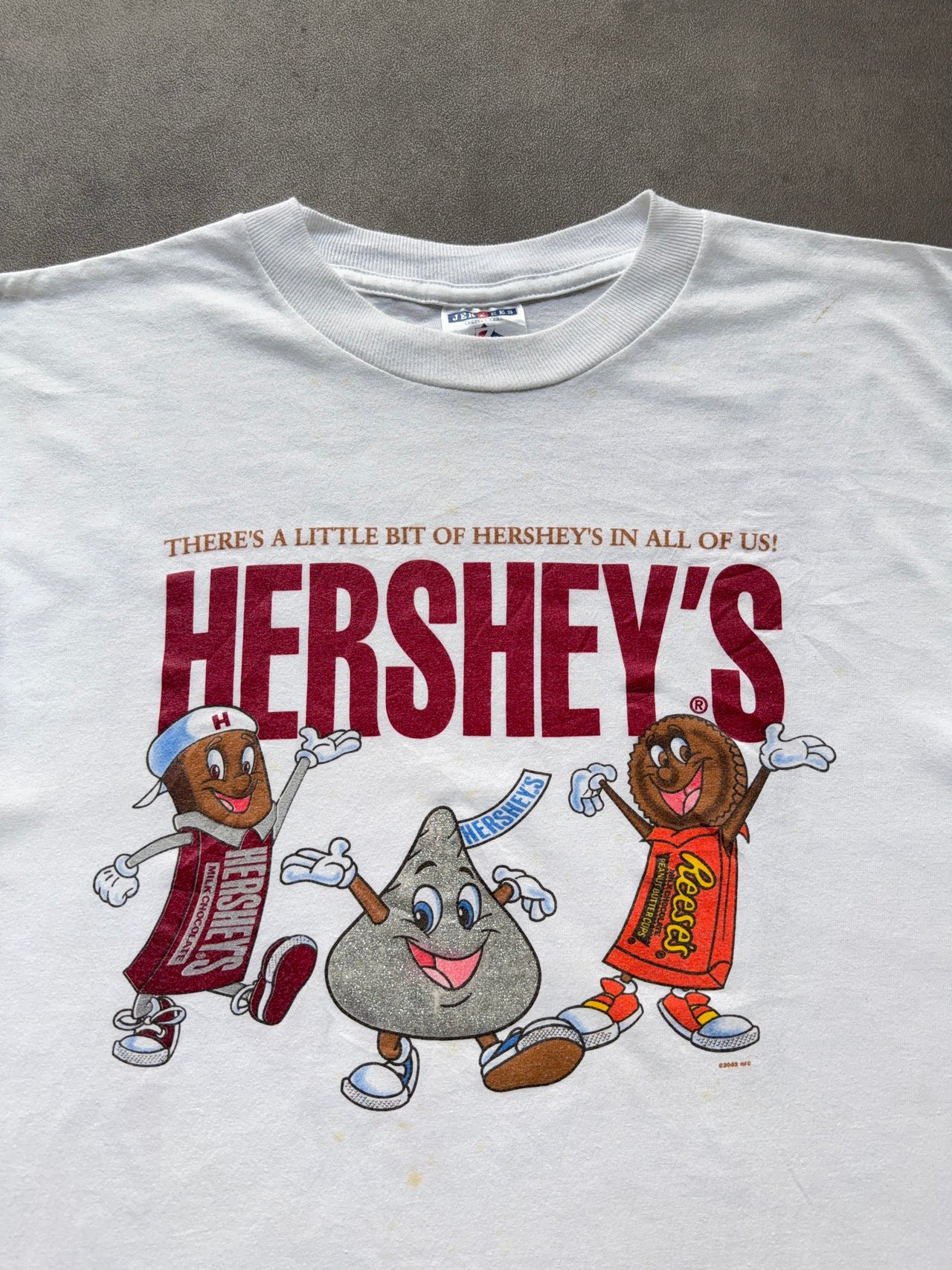 1990s Hersey’s tee (L)
