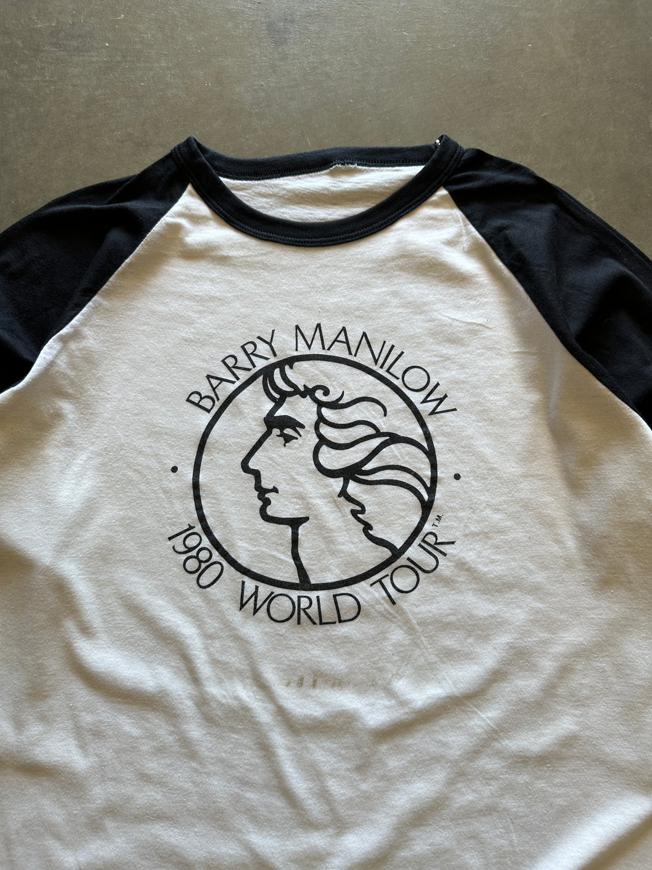 1980s Barry Manilow longsleeve (M)