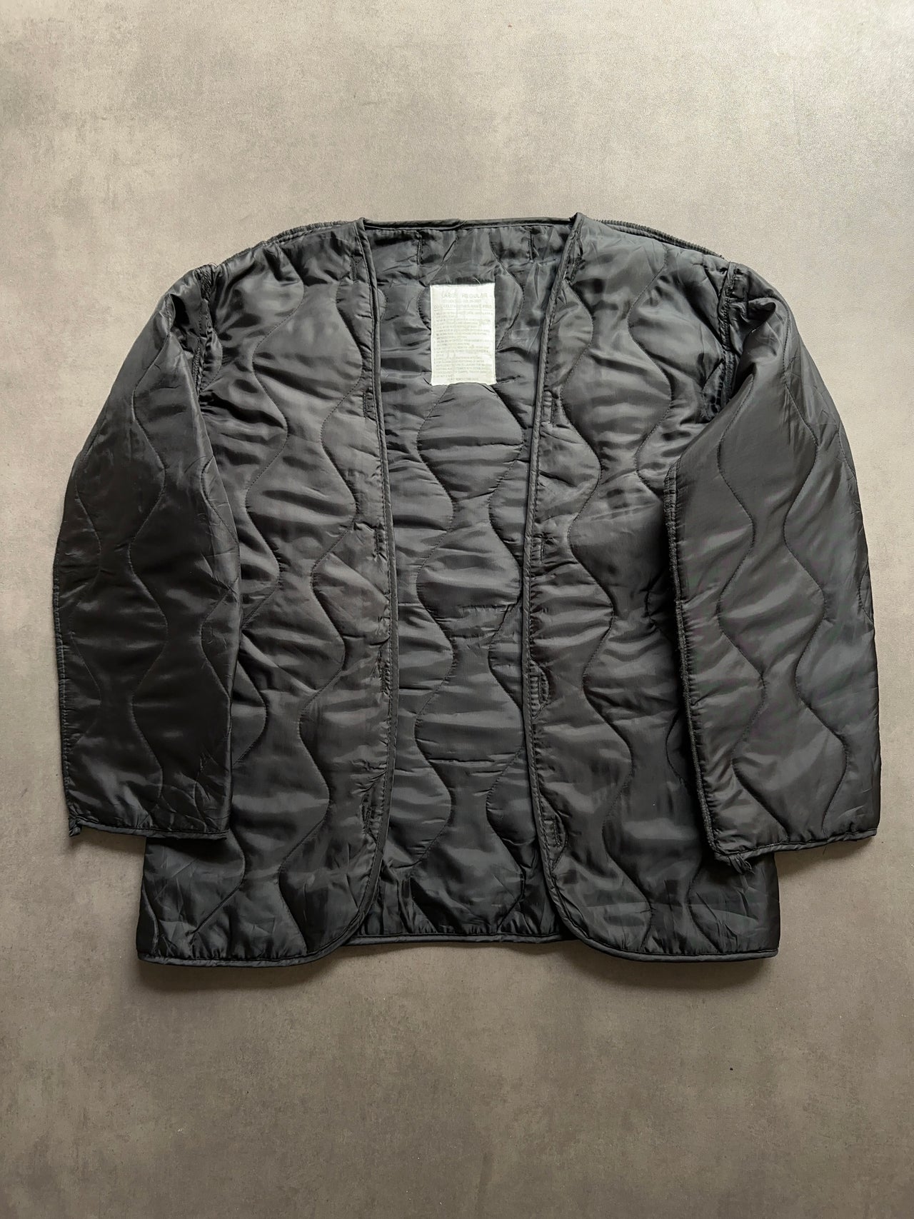 2000s Black liner (M)