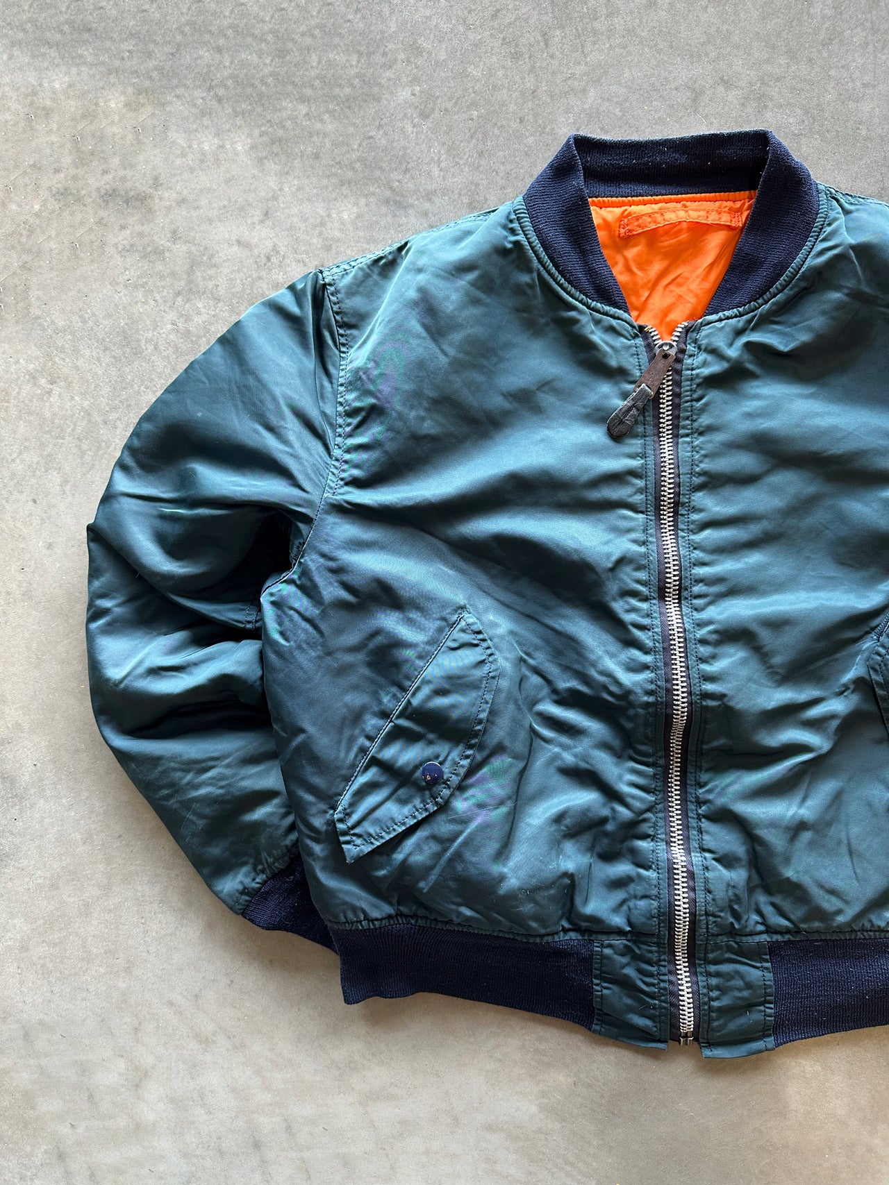 90s Alpha MA1 bomber jacket (L)