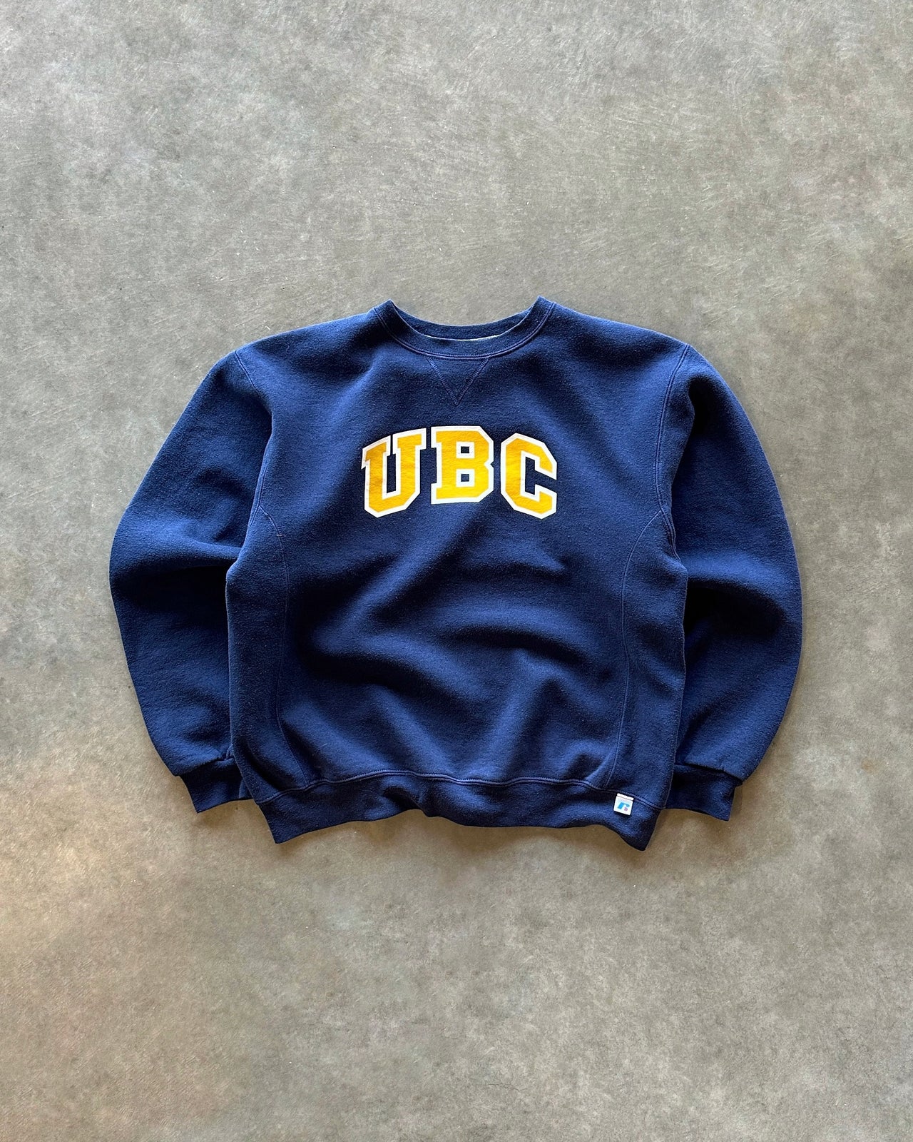 00s Russell Athletic crewneck (M)