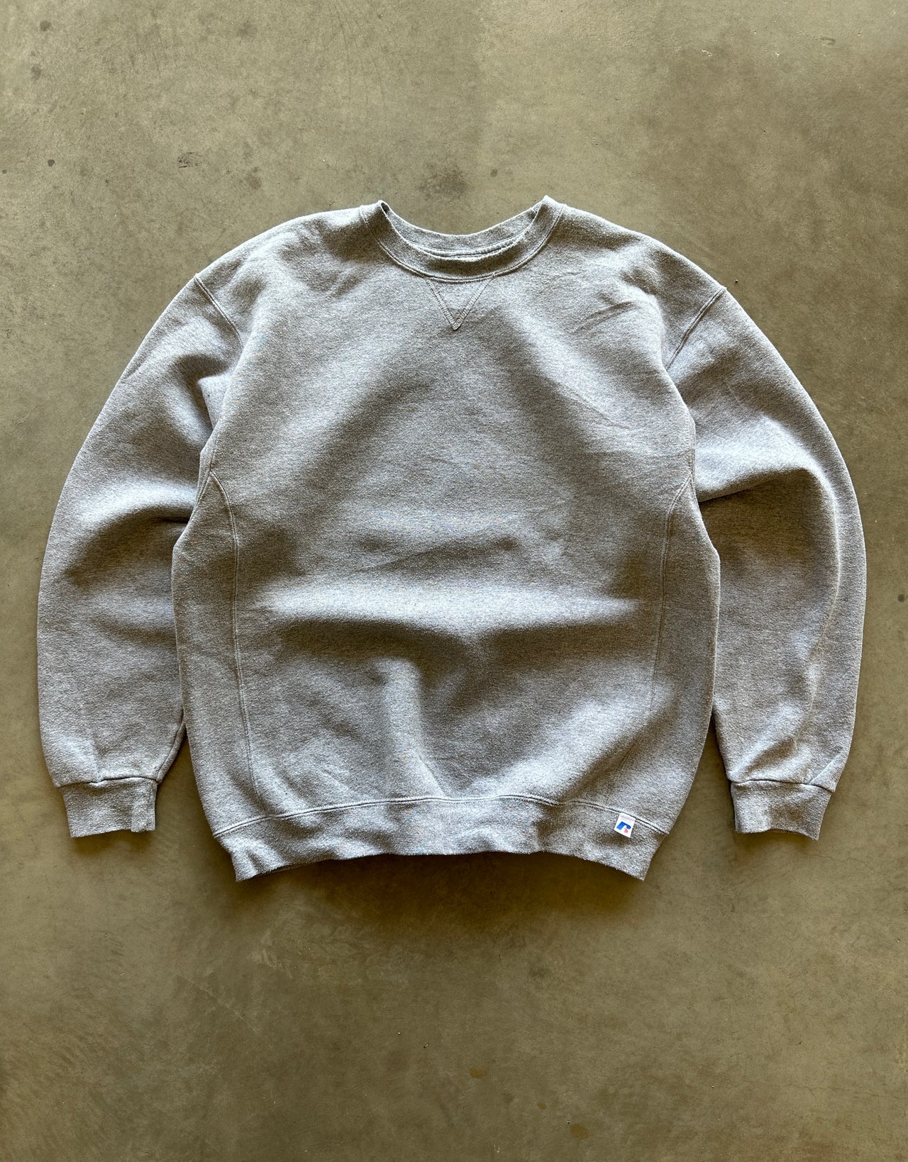 90s Russell athletic crewneck (XL)
