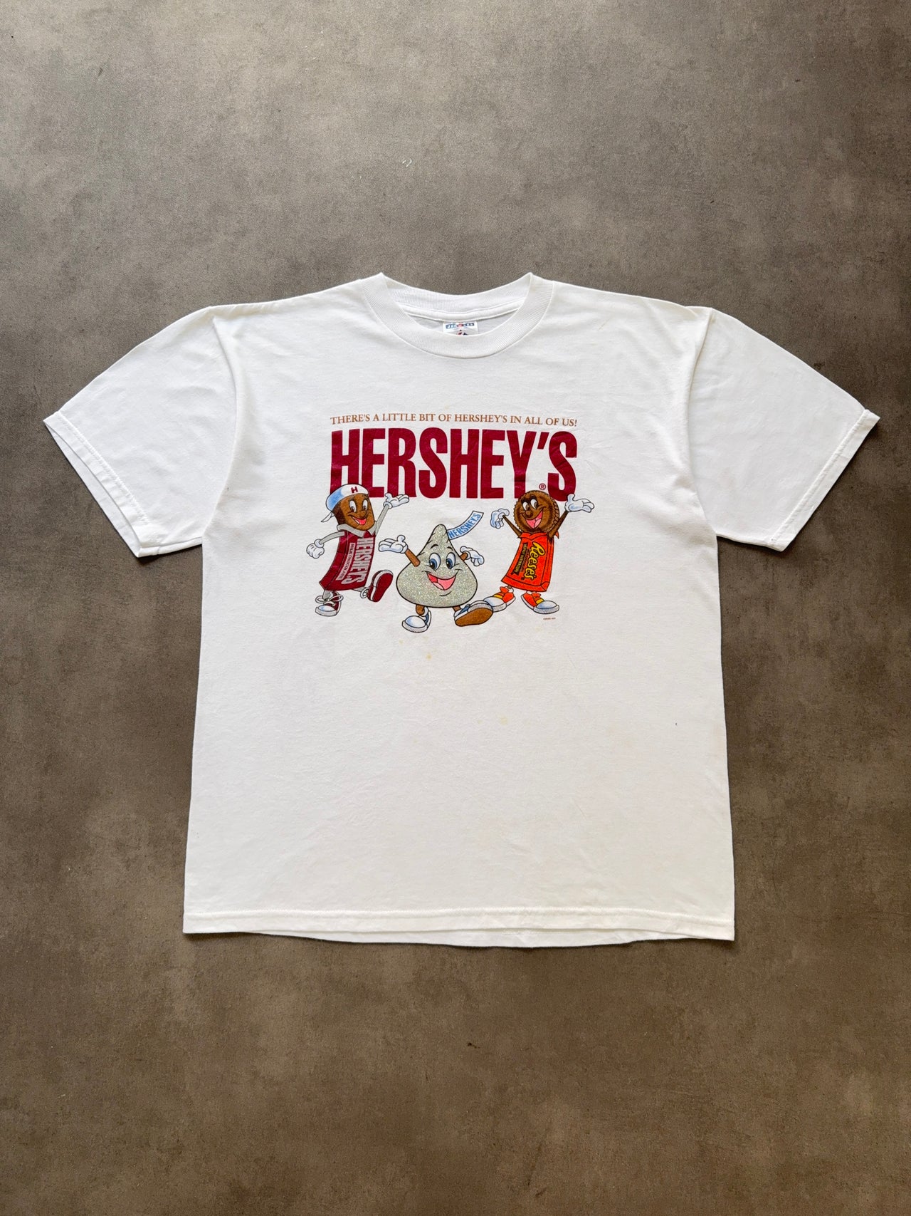 1990s Hersey’s tee (L)