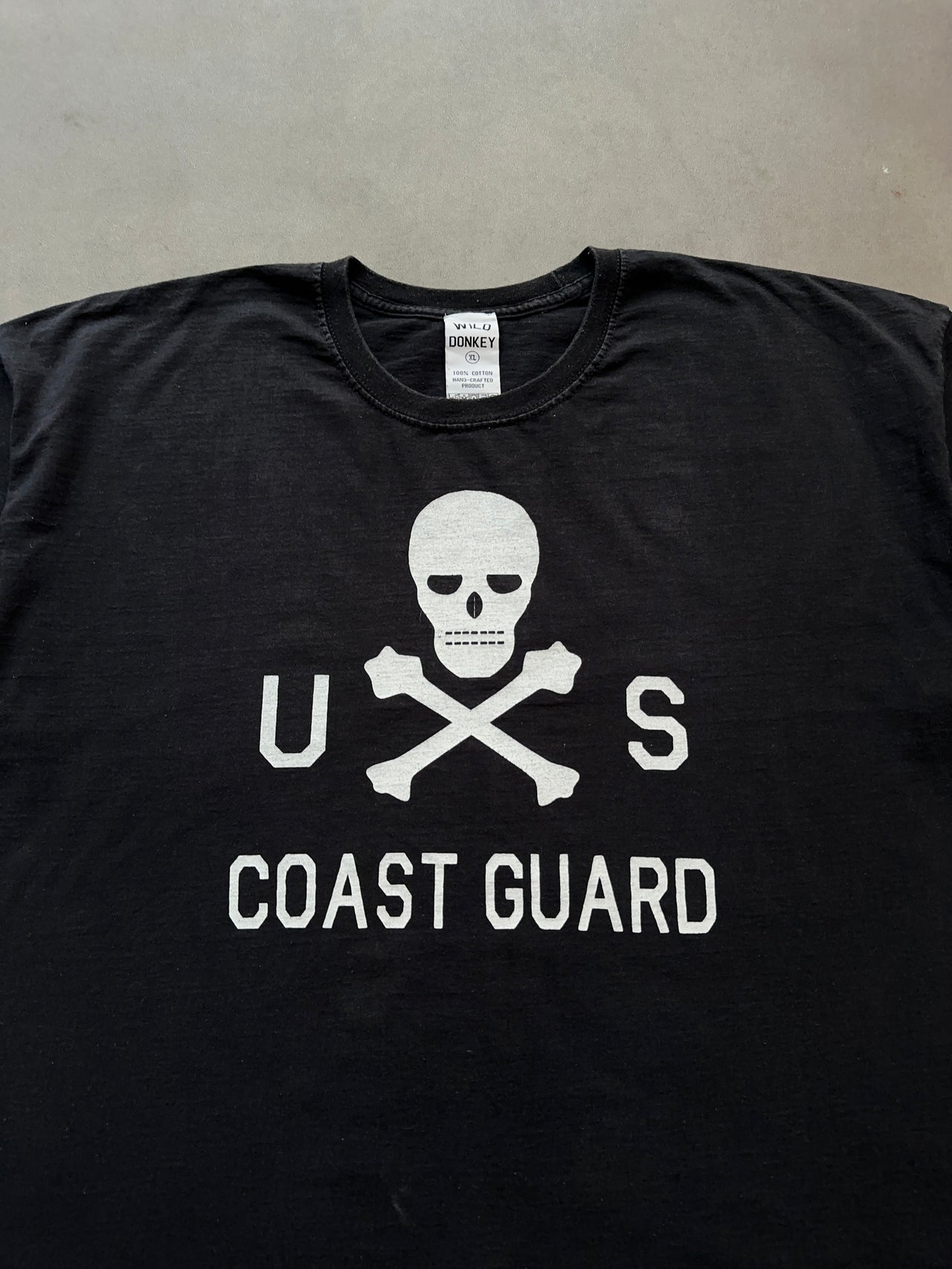 2000s Coast Guard tee (XL)