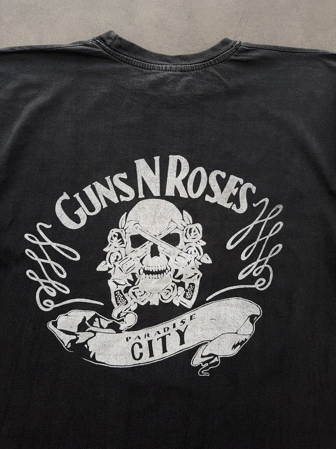 1990s Guns N’ Roses faded tee (L)