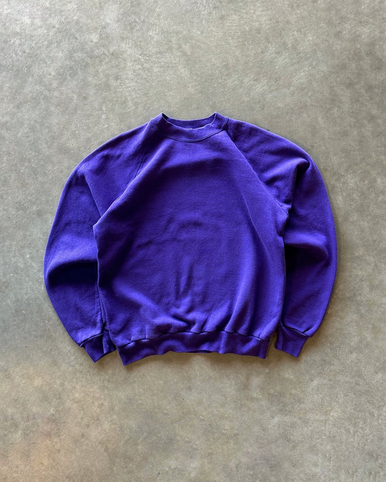 80s raglan crewneck (L)