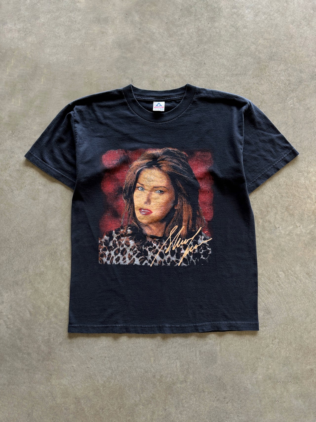 1990s Shania Twain tee (L)