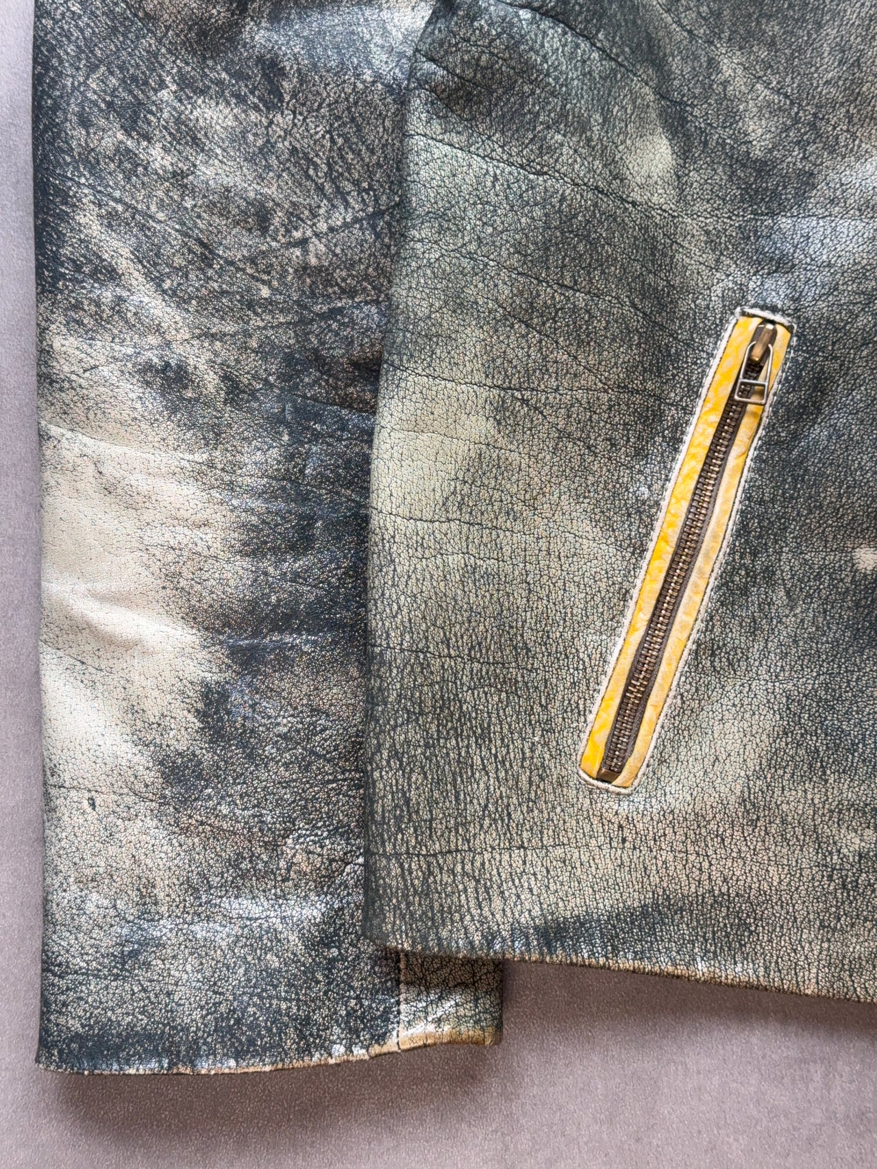 1990s Leather Jacket (L)