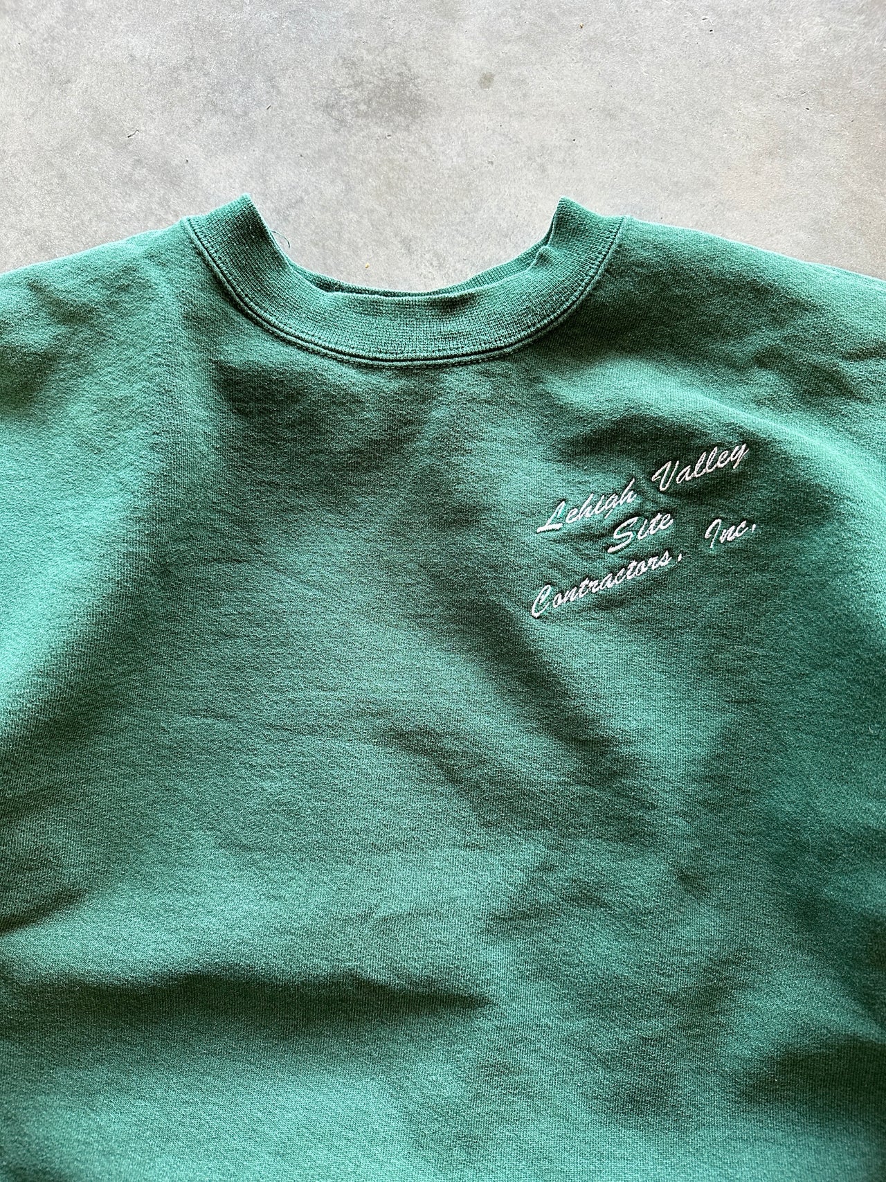 90s graphic crewneck (L)