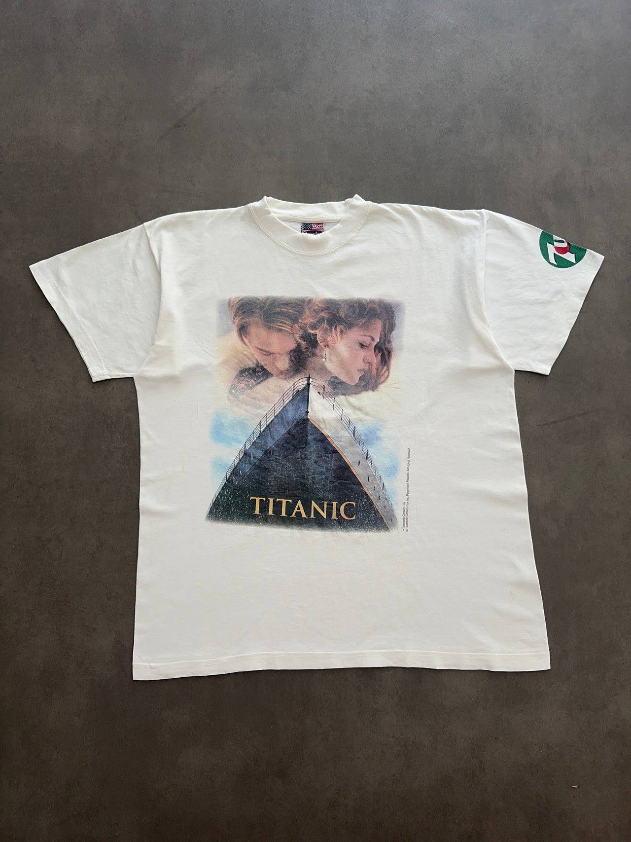 1990s Titanic tee (L)