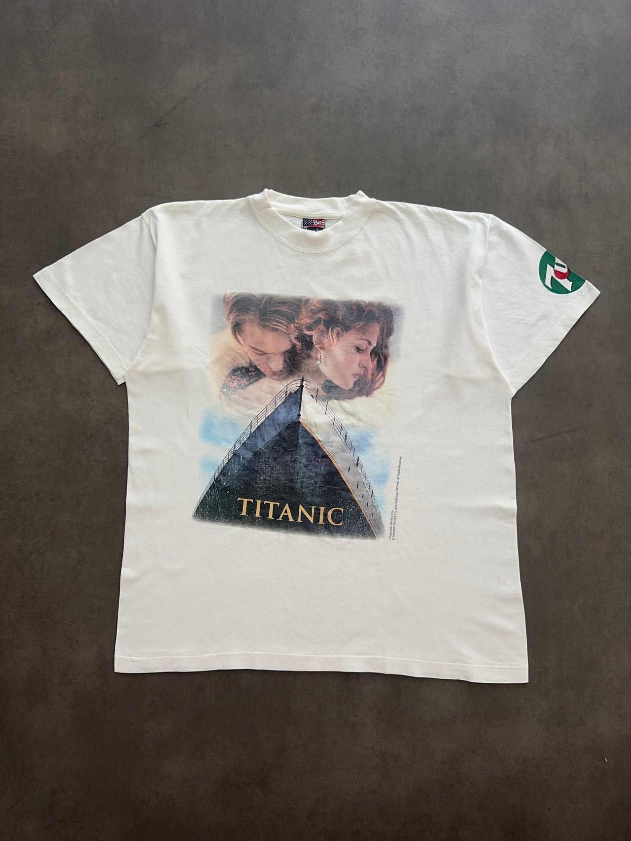 1990s Titanic tee (L)