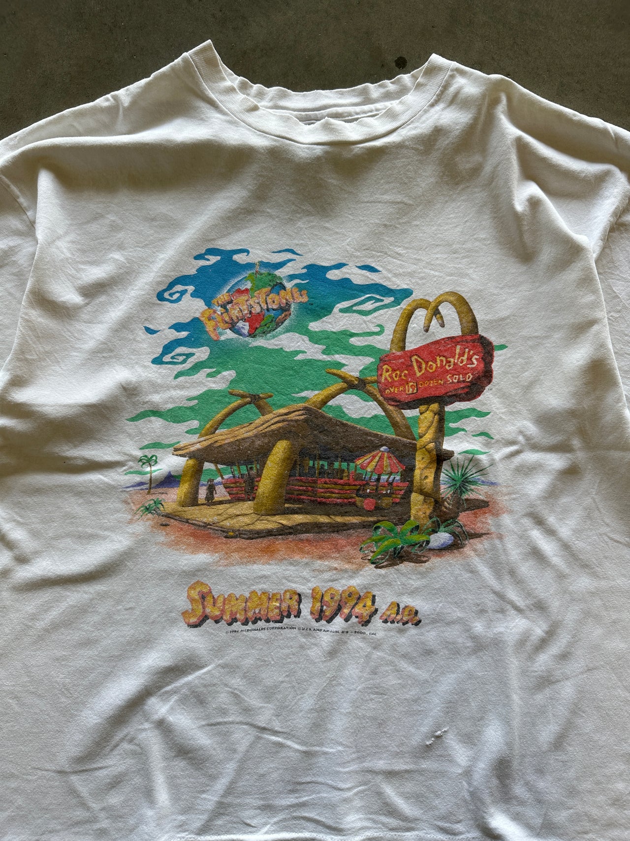 90s Flintstones single stitch tee (XL)