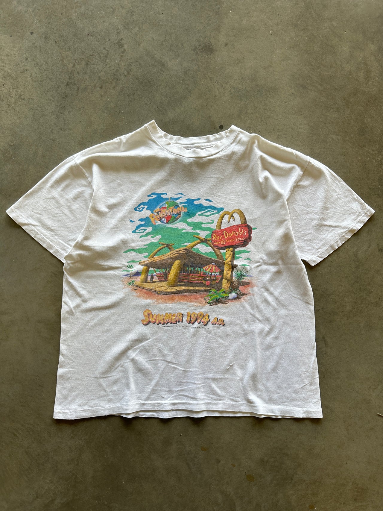 90s Flintstones single stitch tee (XL)