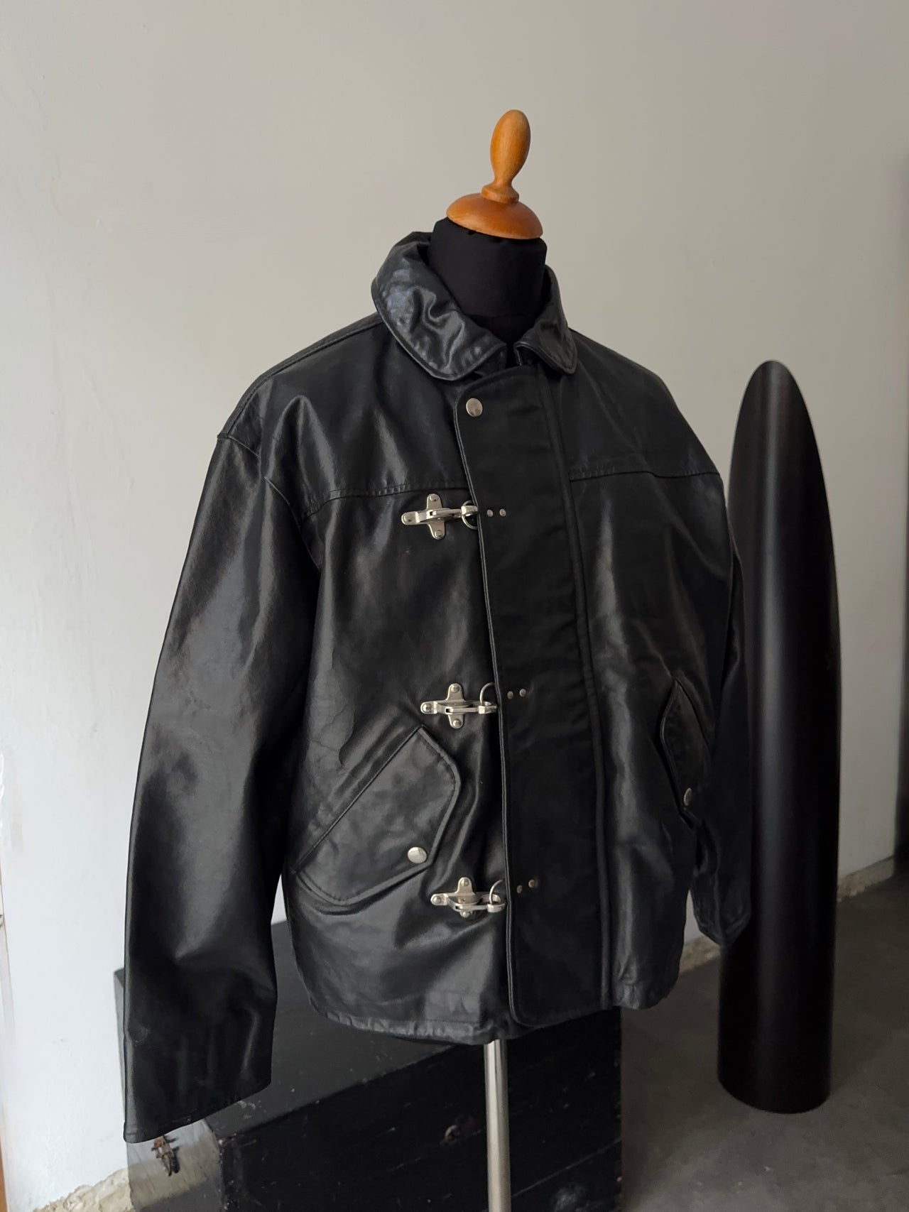 1990s Leather Clasp Jacket (L)