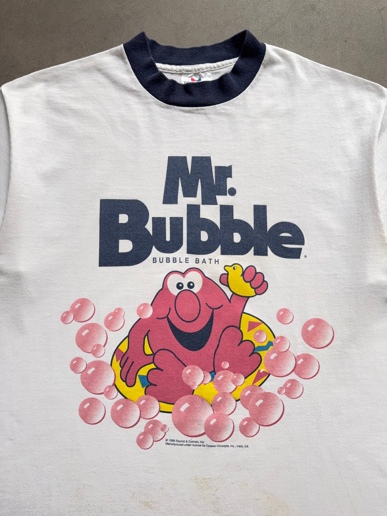 1990s Mr Bubble tee (L)