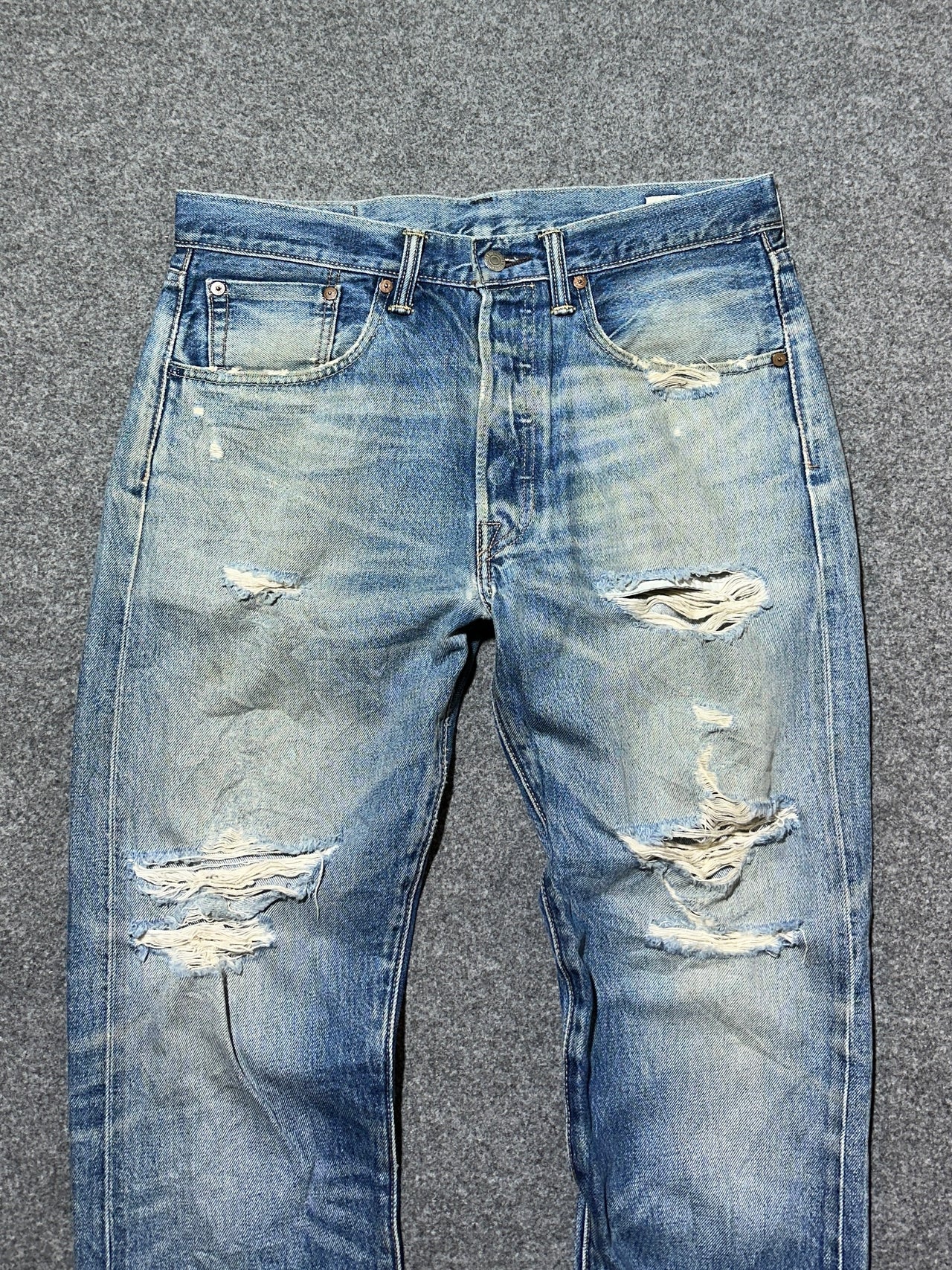 00s Levi’s 501 selvedge 32/3