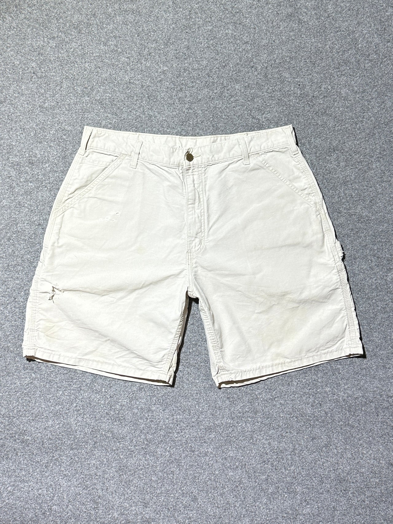 90s carhartt carpenter shorts (34)