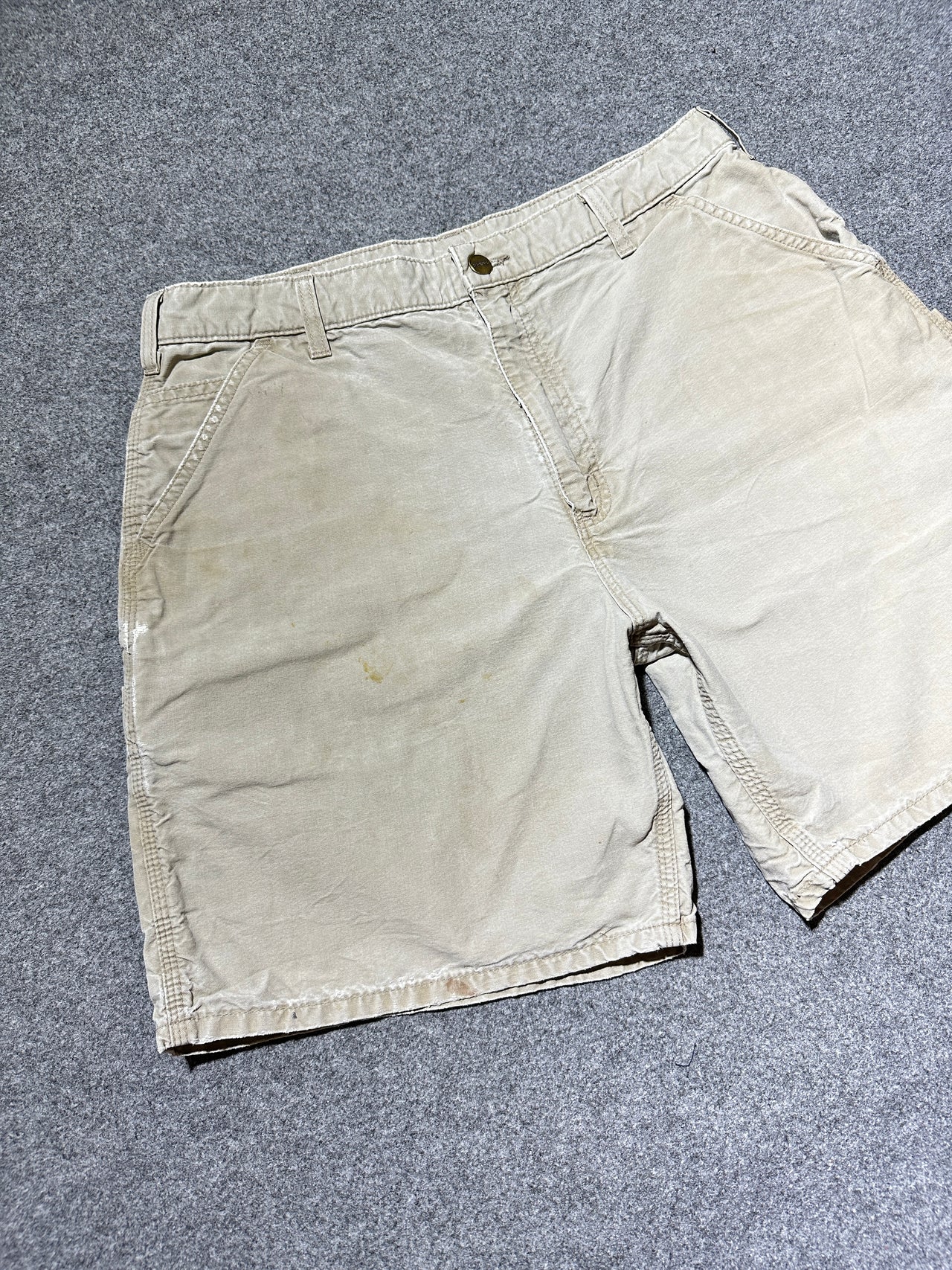 90s carhartt carpenter shorts (36)