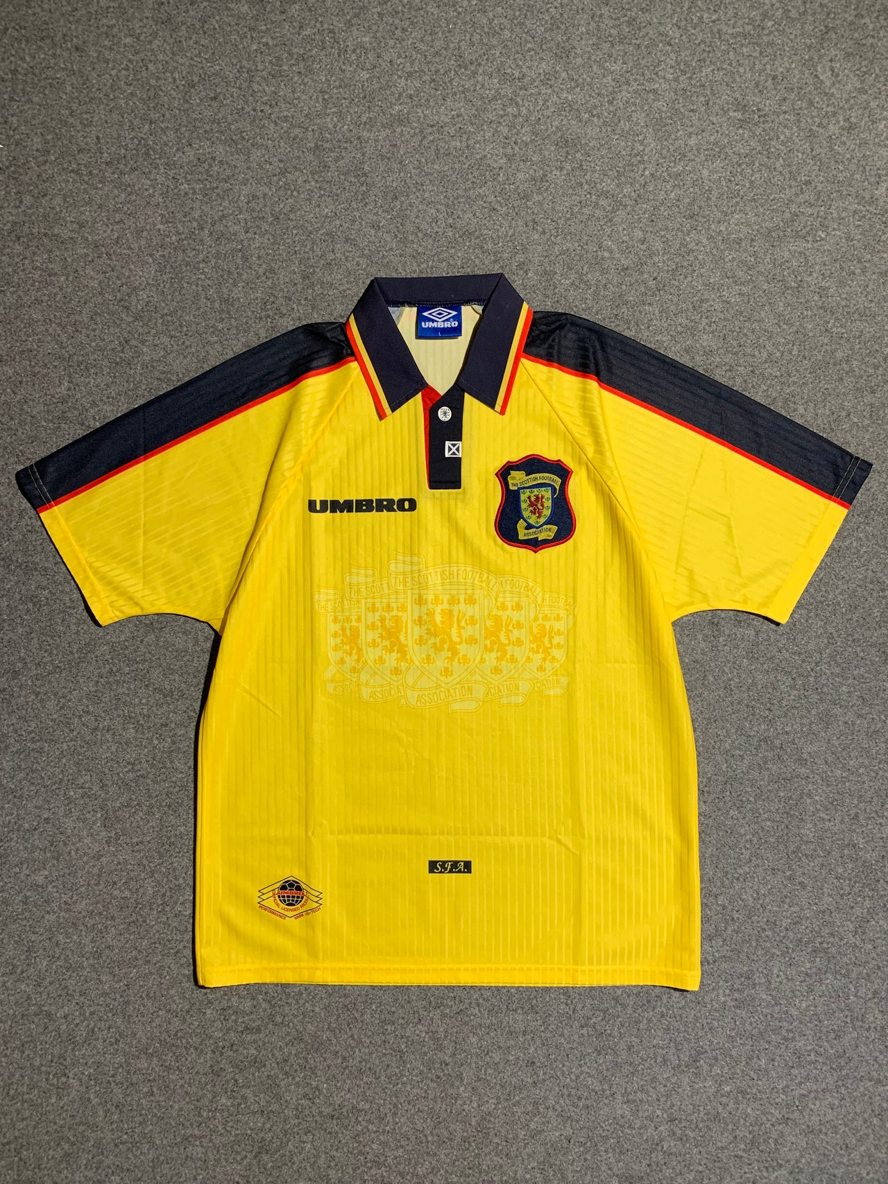 Vintage Umbro Scotland 1996-1998 Jersey