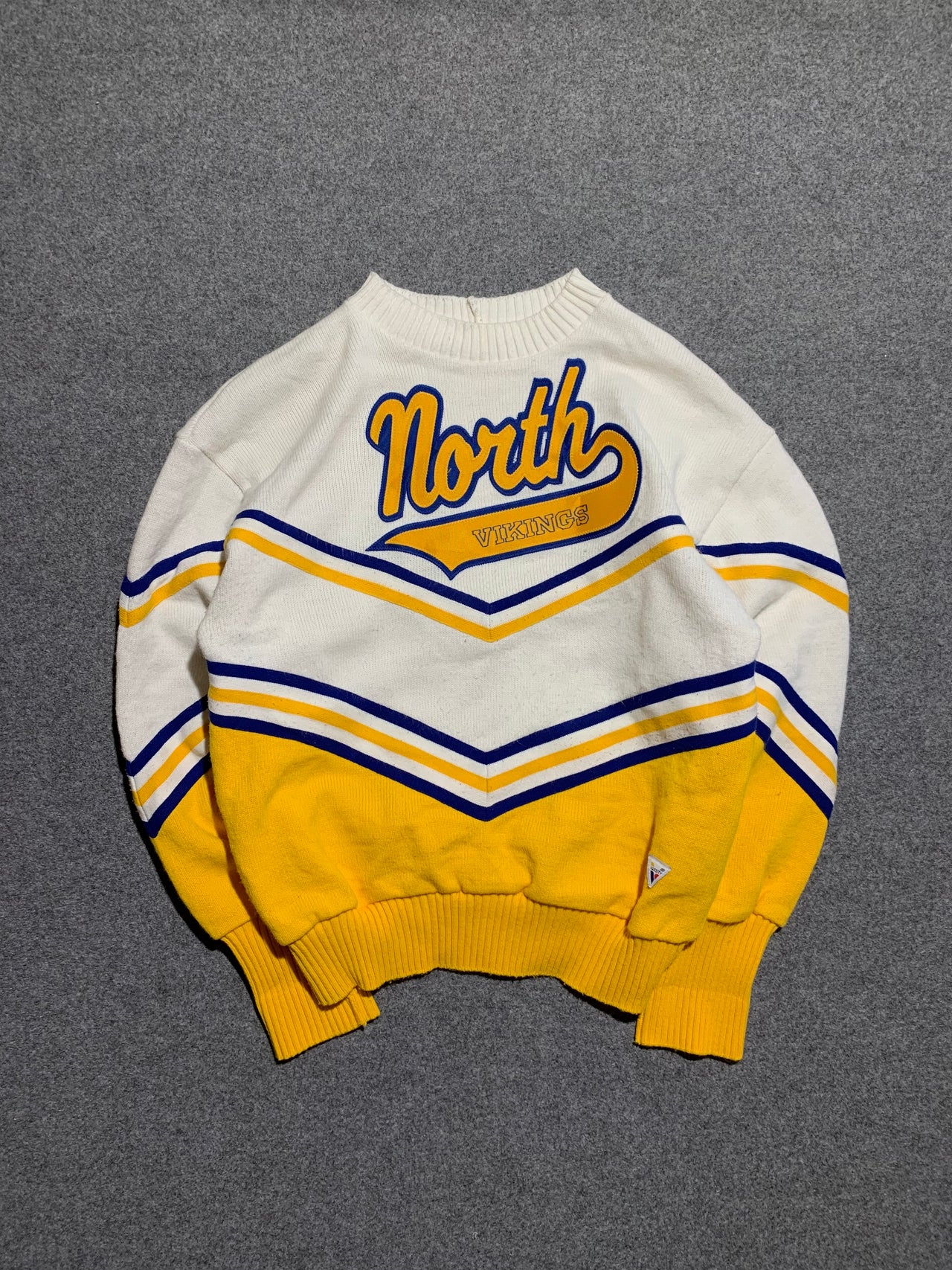 “North Vikings” cheerleader knit (M)