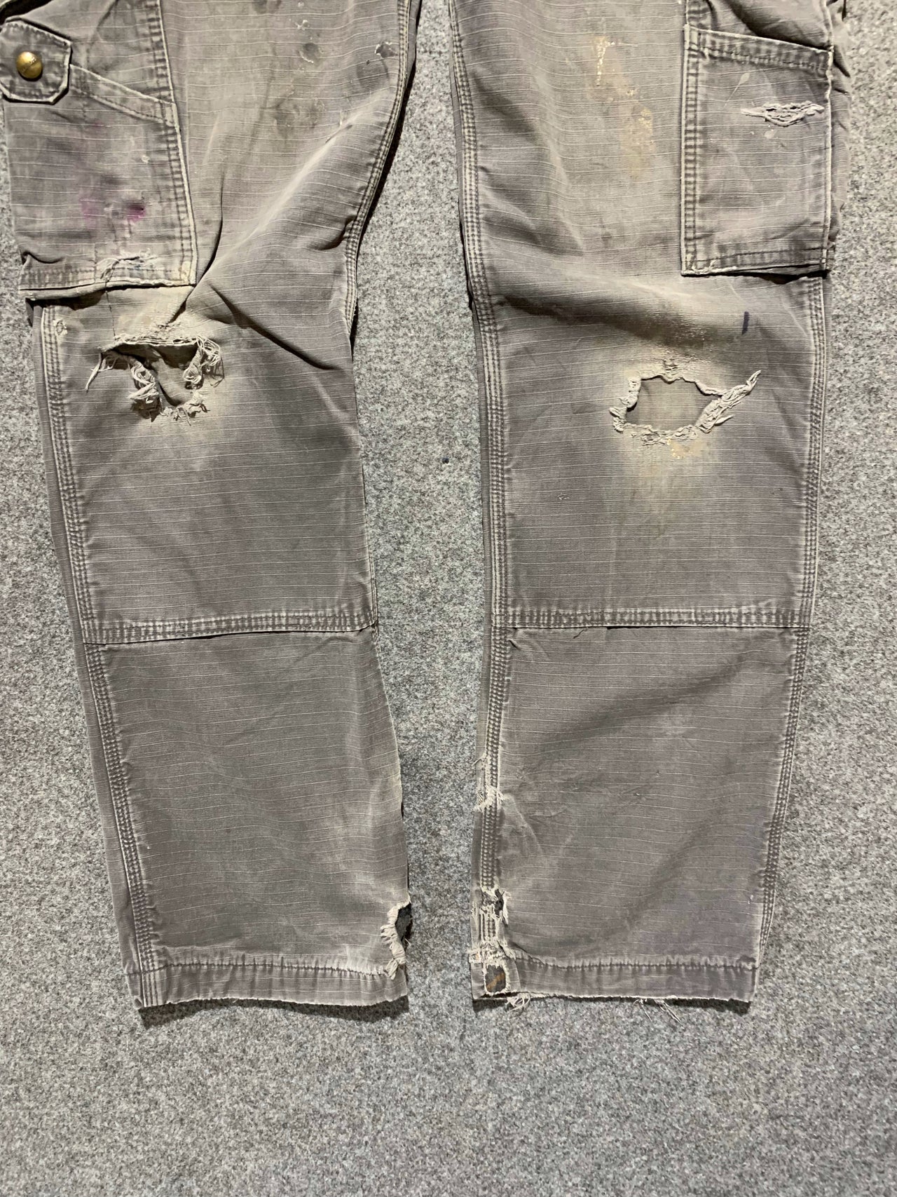 Carhartt double Knee cargo pant 32/34