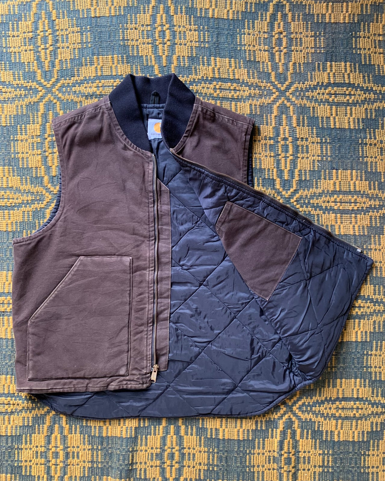 CARHARTT VEST MADE IN USA