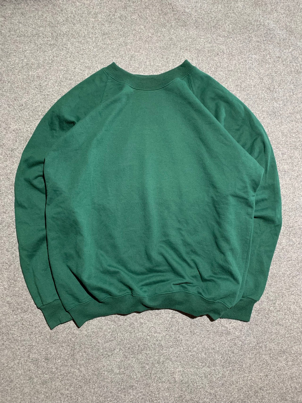 Vintage Blank raglan crewneck