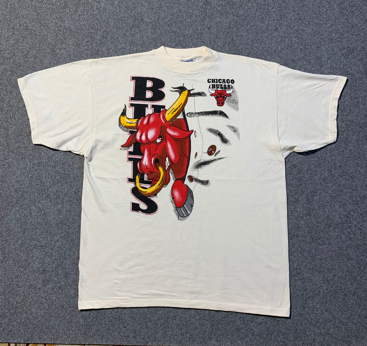 CHICAGO BULLS TEE