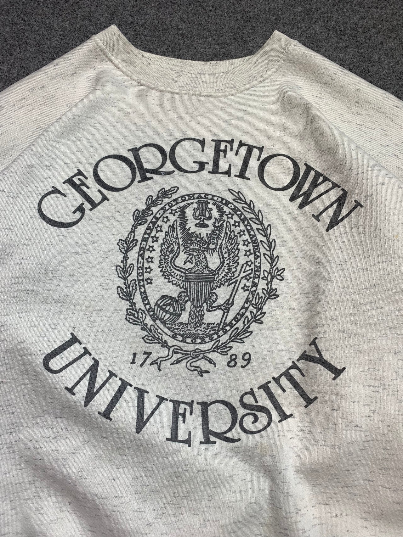 90s graphic crewneck (M)