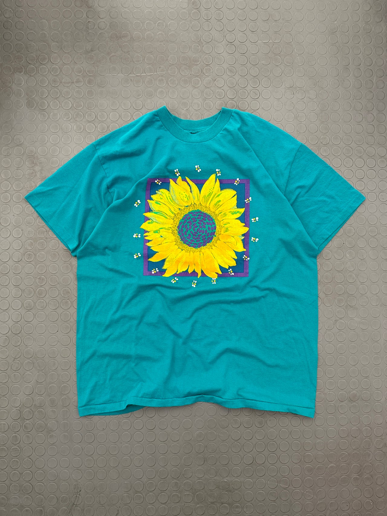 90s sunflower single stitch tee (XL)