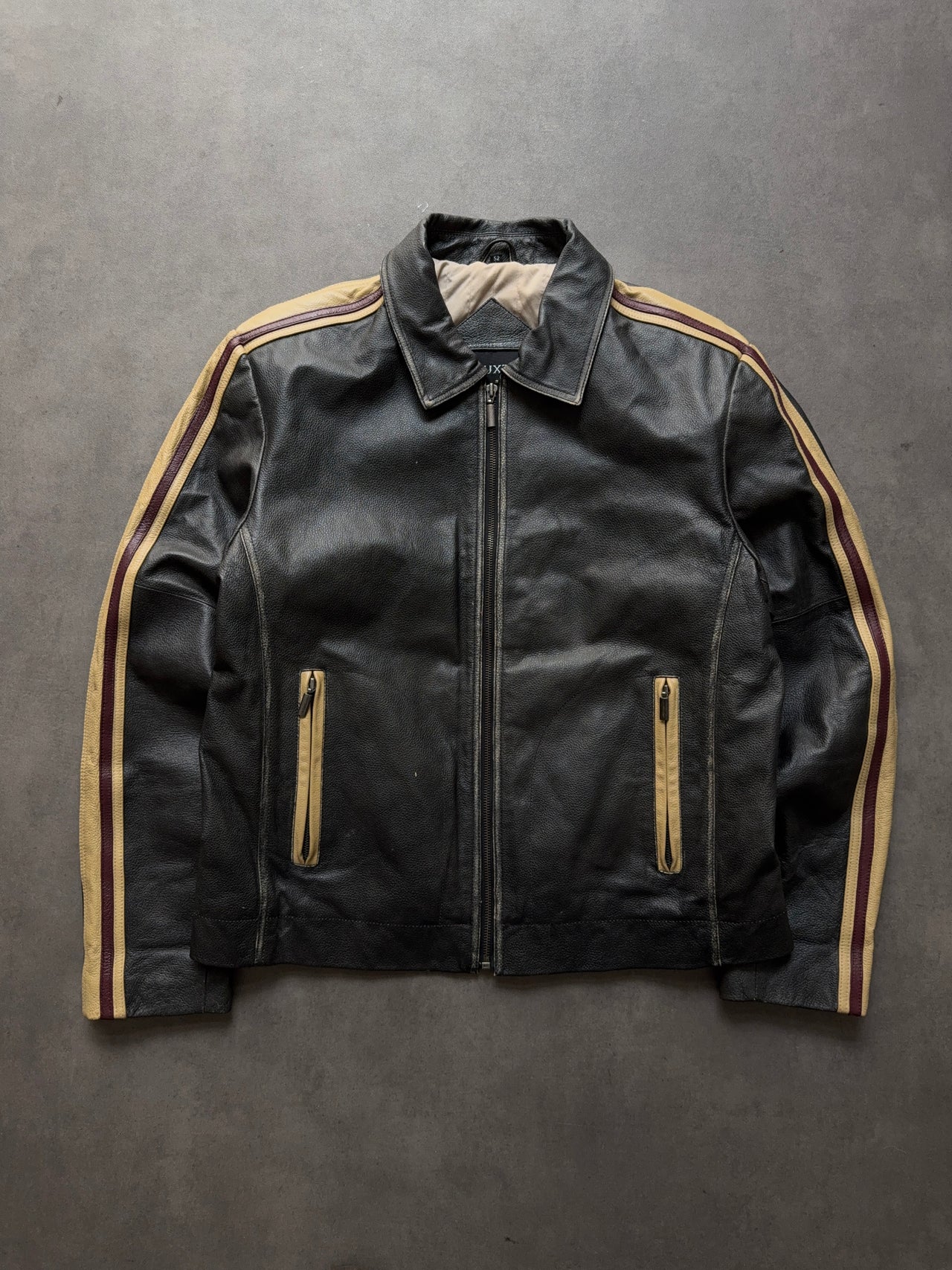 1990s cropped Leather Jacket (L)