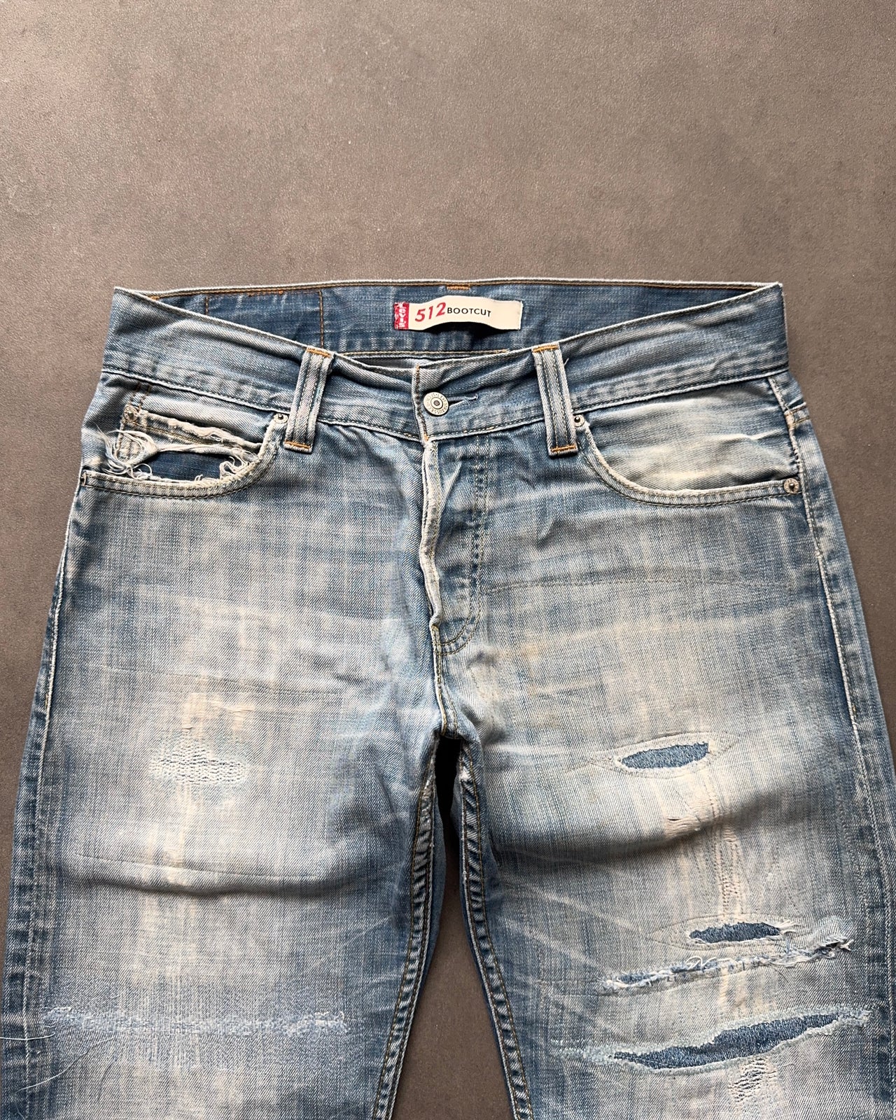 Levi’s 512 bootcut distressed W32 L32