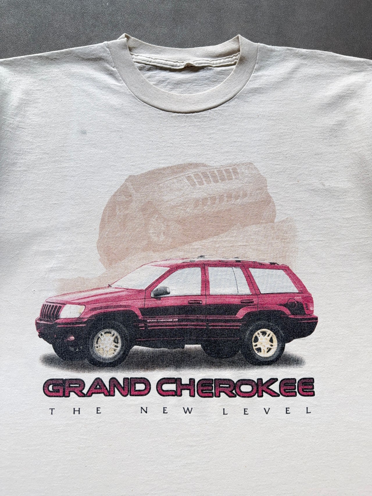 1990s Jeep Cherokee faded tee (L)