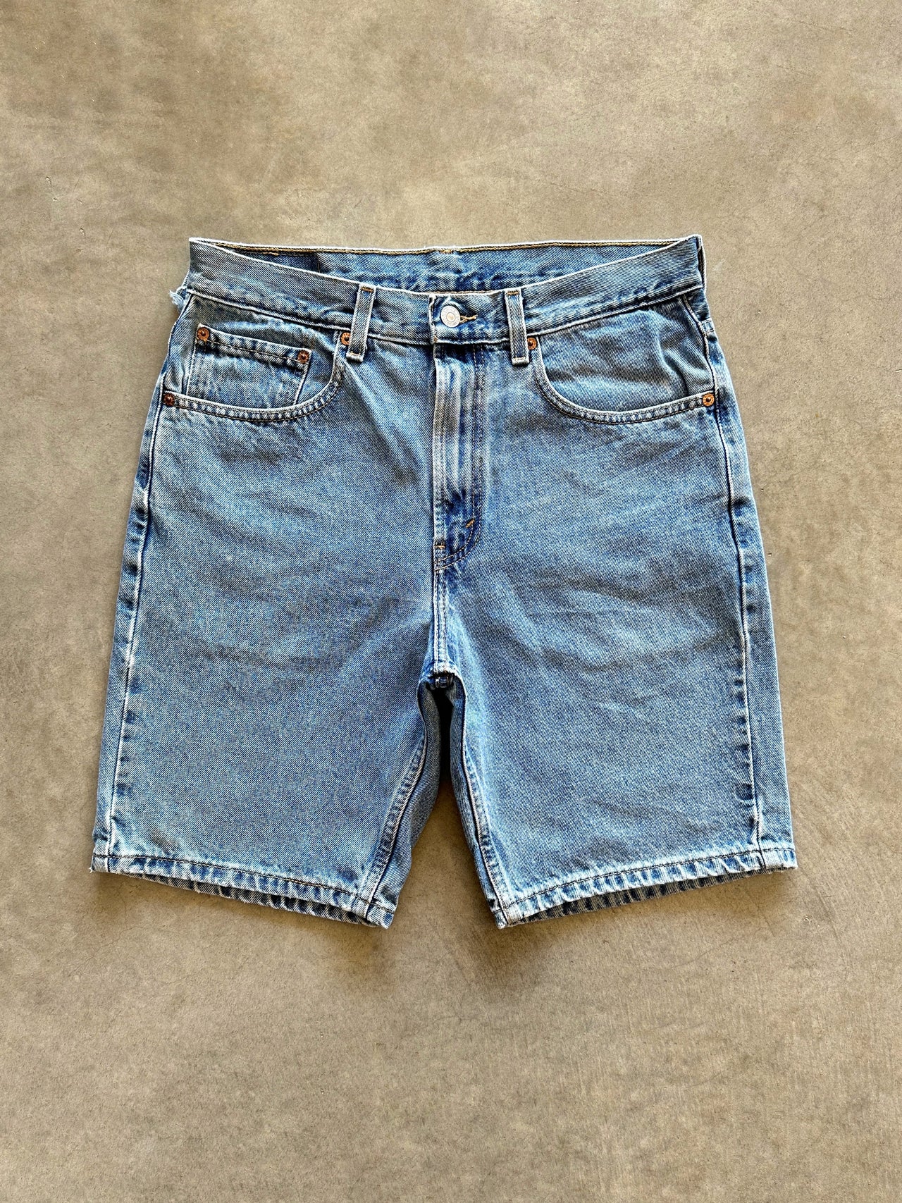 1990s Levis denim shorts (32)